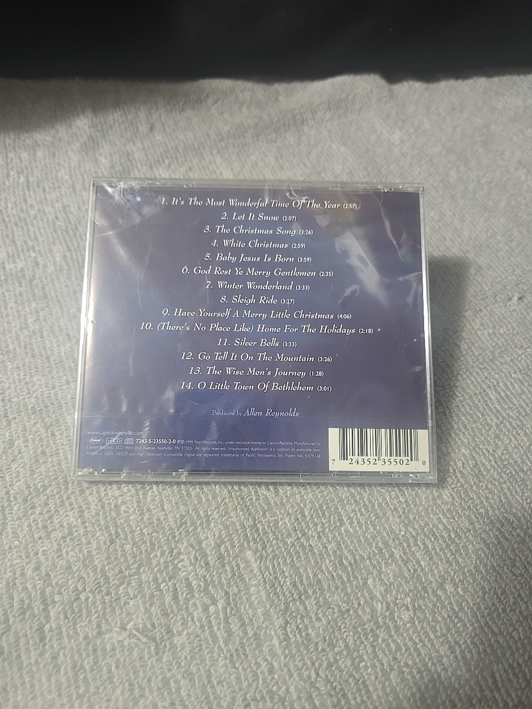 Vintage 1st Edition CD Of GARTH BROOKS=The Magic Of Christmas. Rare1999 23550-2