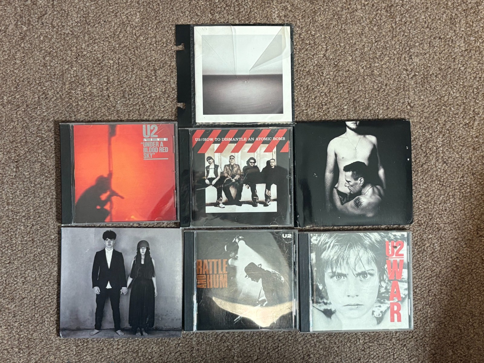 U2 - 7 CD Collection - War - Rattle and Hum - Live - Atomic Bomb - Songs of