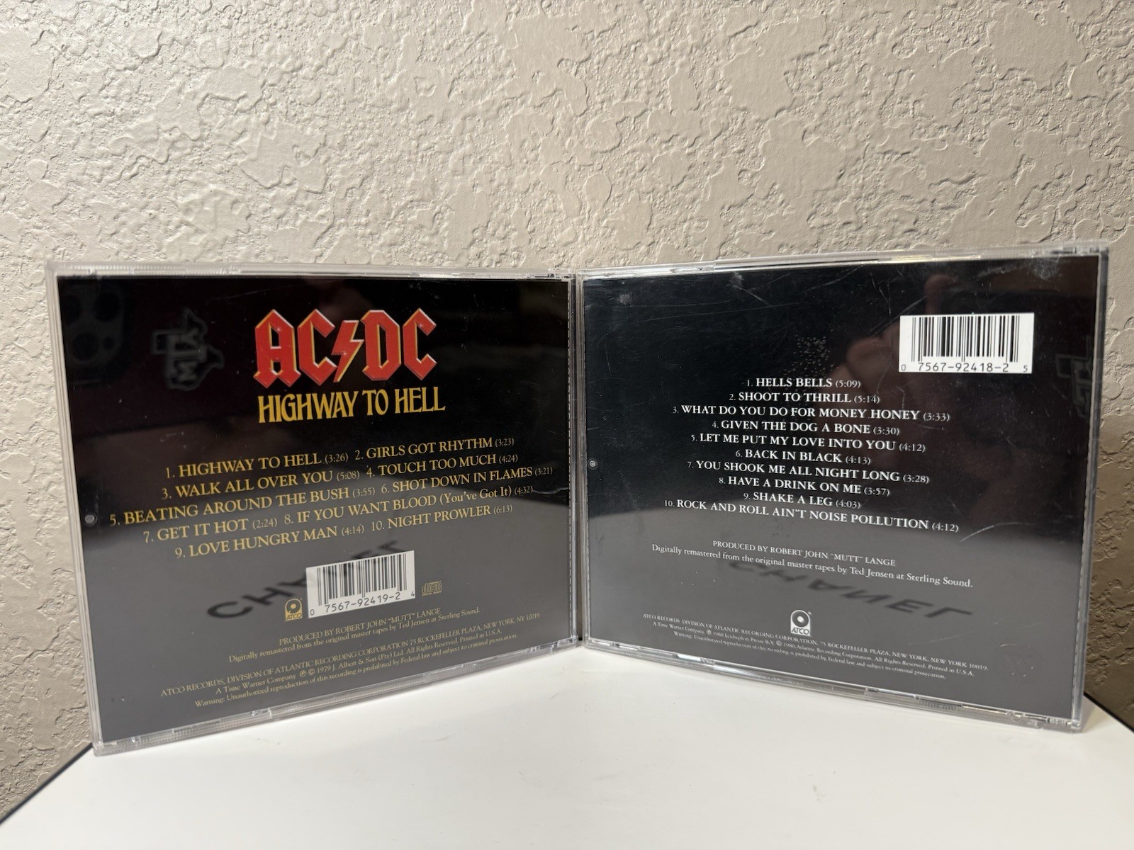 Lot of 2 - AC DV Highway to Hell & Back on Black (CD’s)