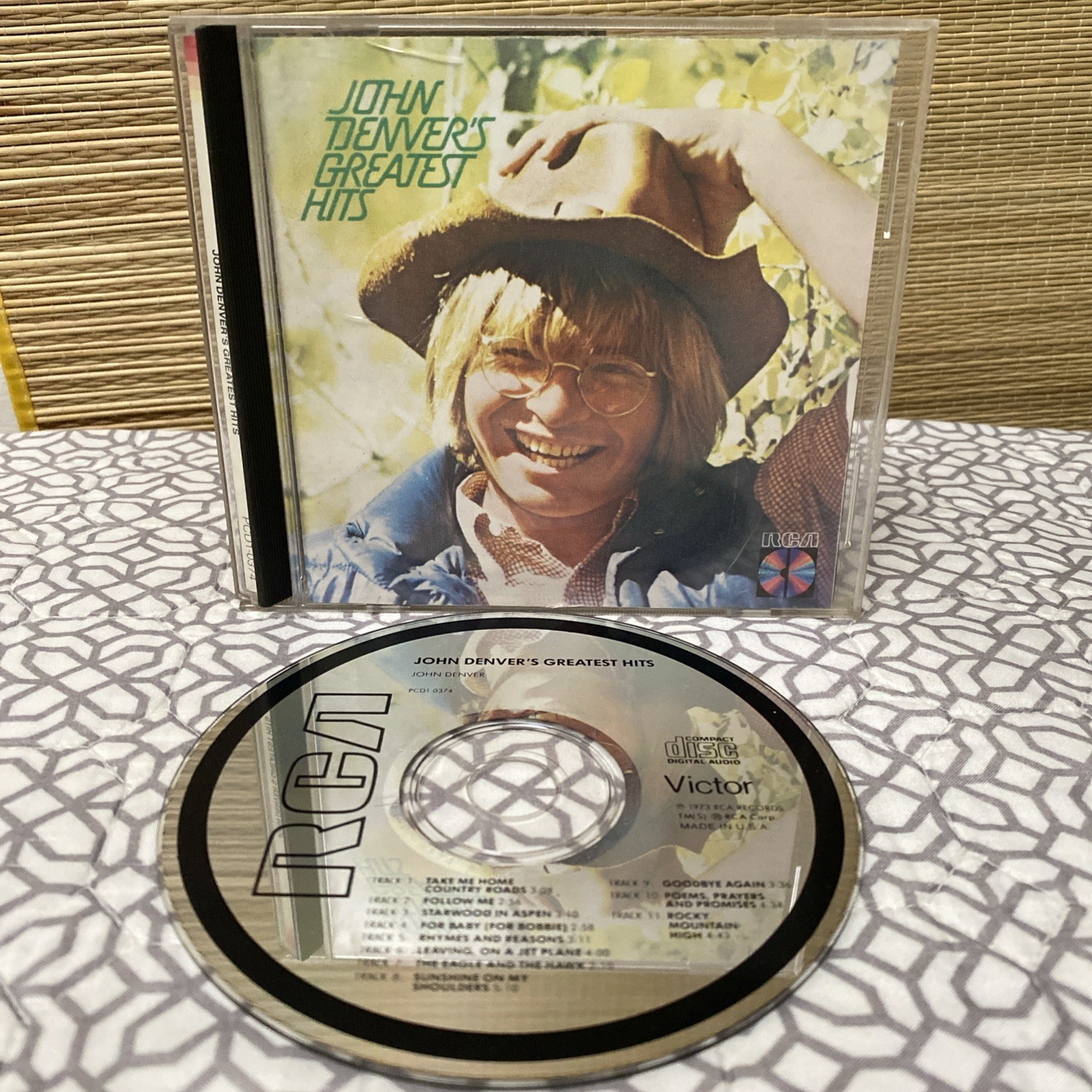 John Denver Greatest Hits CD Nov 1973 RCA Folk Country Rock Compact Disc