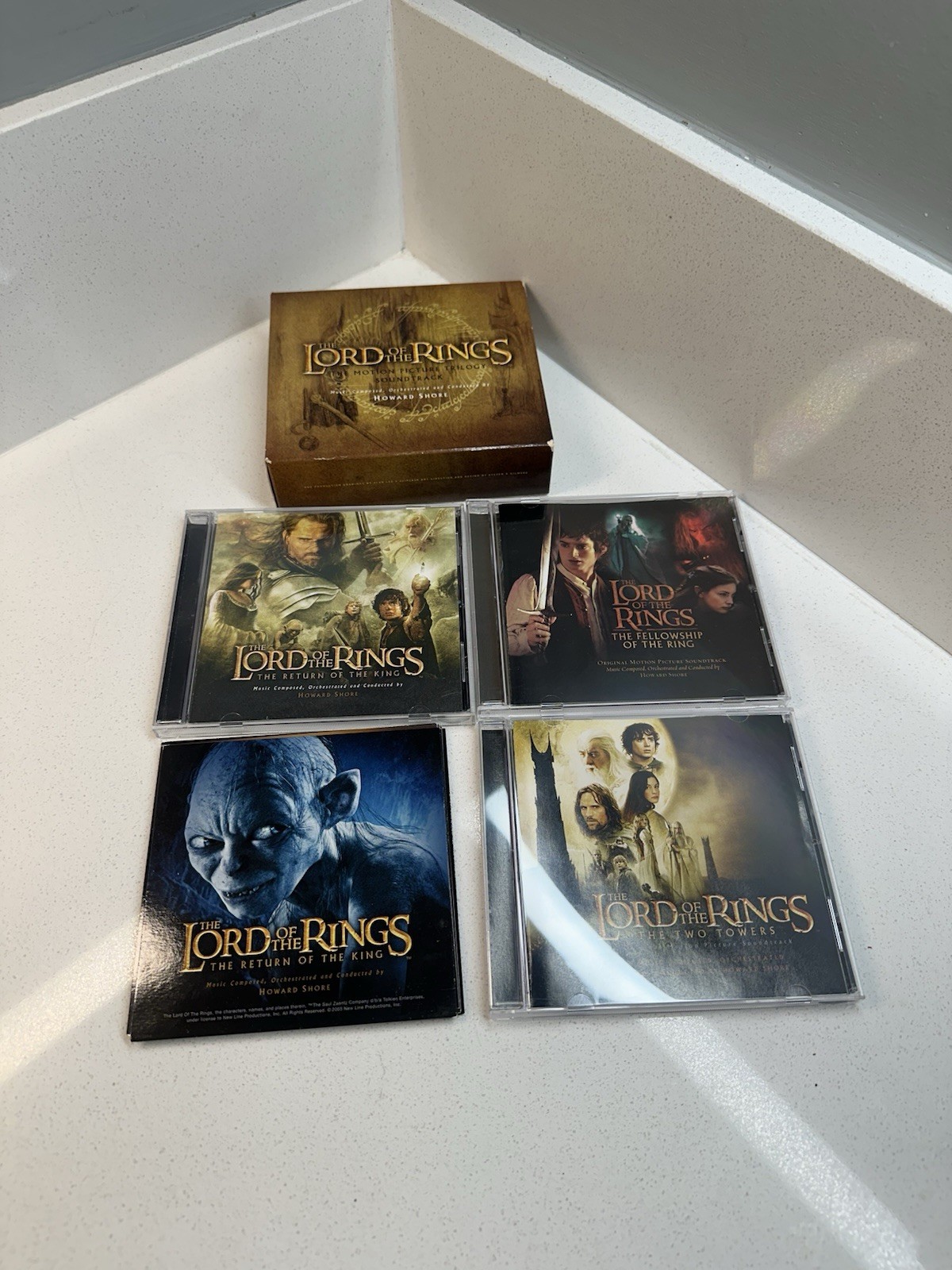 The Lord of the Rings Motion Picture Trilogy Soundtrack Box Set 4 CDs