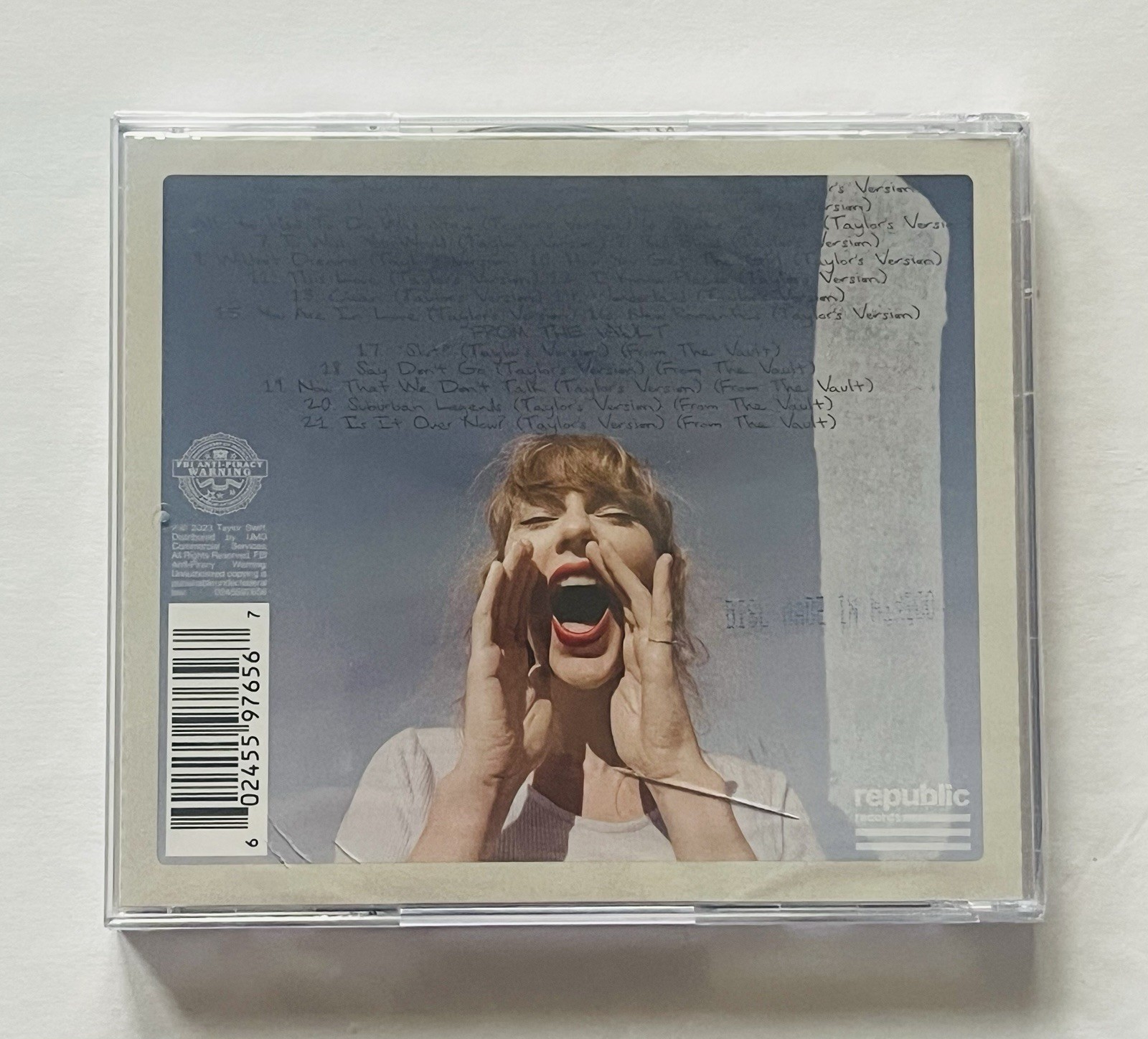 Taylor Swift: 1989 (Taylor's Version) CD Album Crystal Skies Blue Edition Sealed