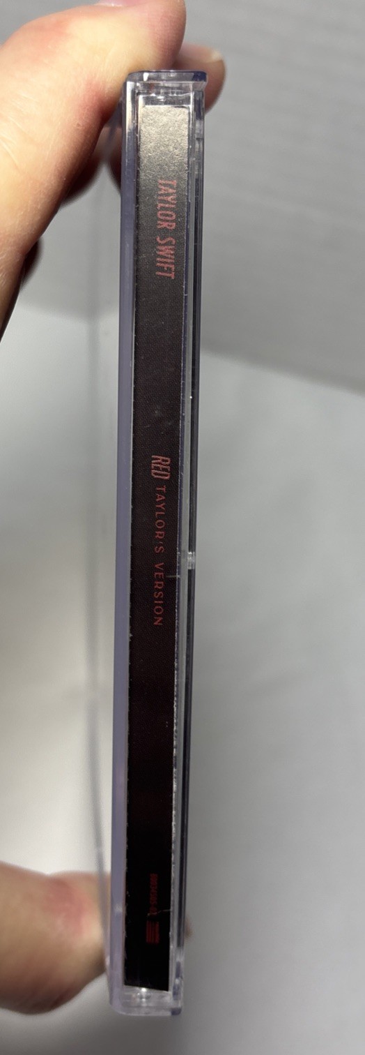Taylor Swift - Red (Taylor's Version) - CD (2) “READ”