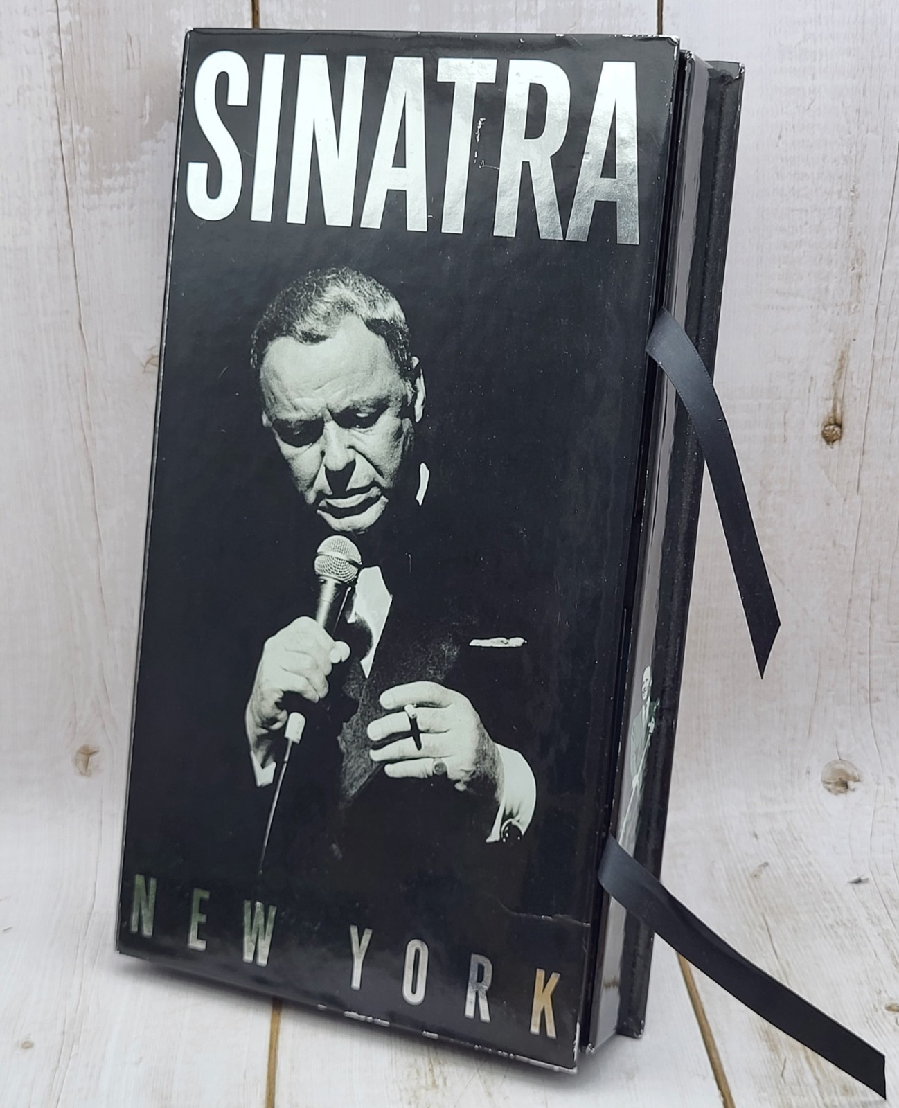 Frank Sinatra New York • Five Disc (4 CD & DVD with Booklet) Box Set NICE!
