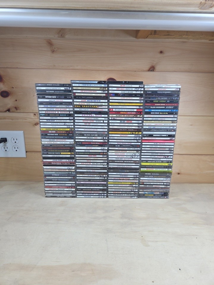Lot of 175 Mixed CDs: Country Excellent Condition Vintage Dj Lot Prime Artist