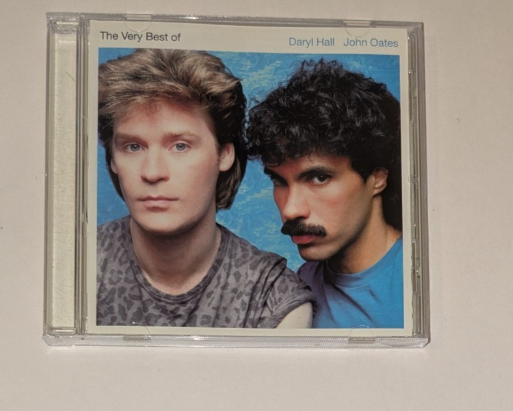 The Very Best Of Daryl Hall and John Oates [CD]