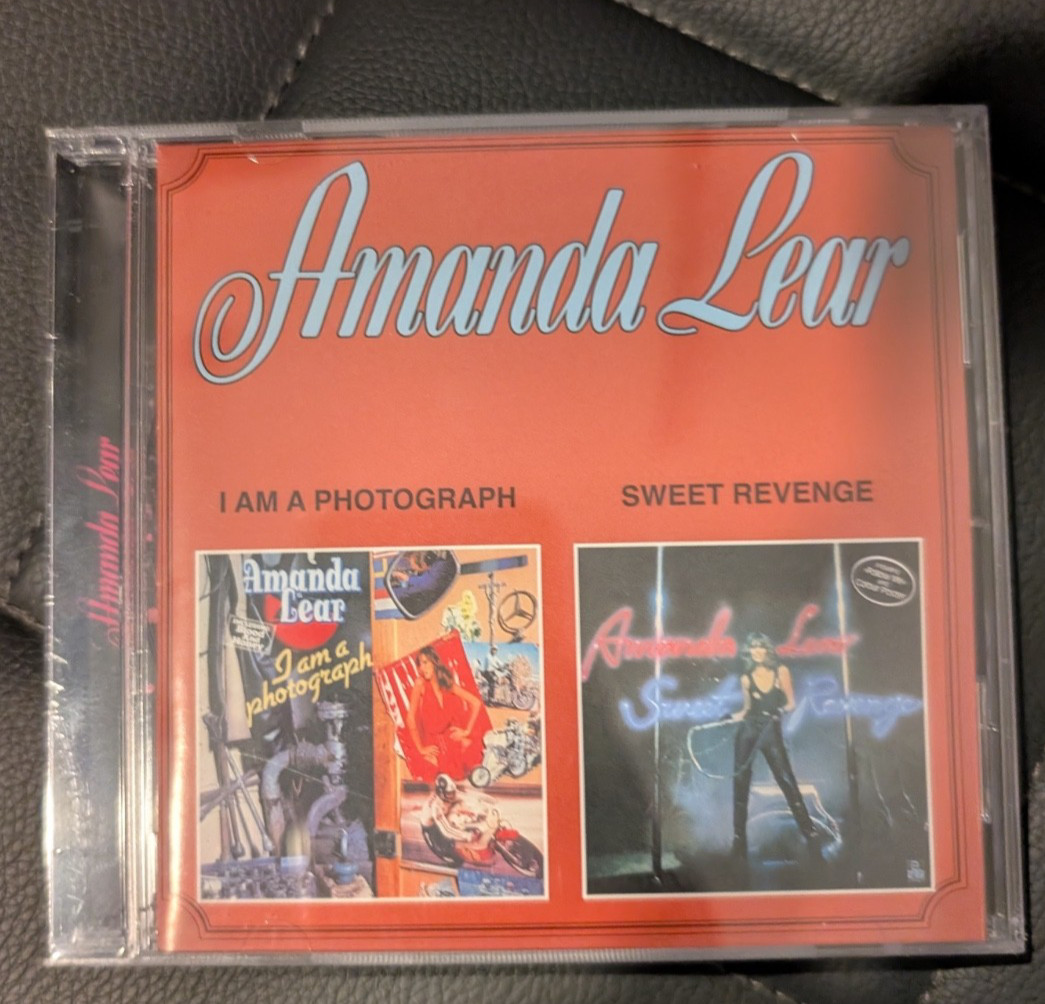 AMANDA LEAR - I AM A PHOTOGRAPH/SWEET REVENGE CD BRAND NEW!!