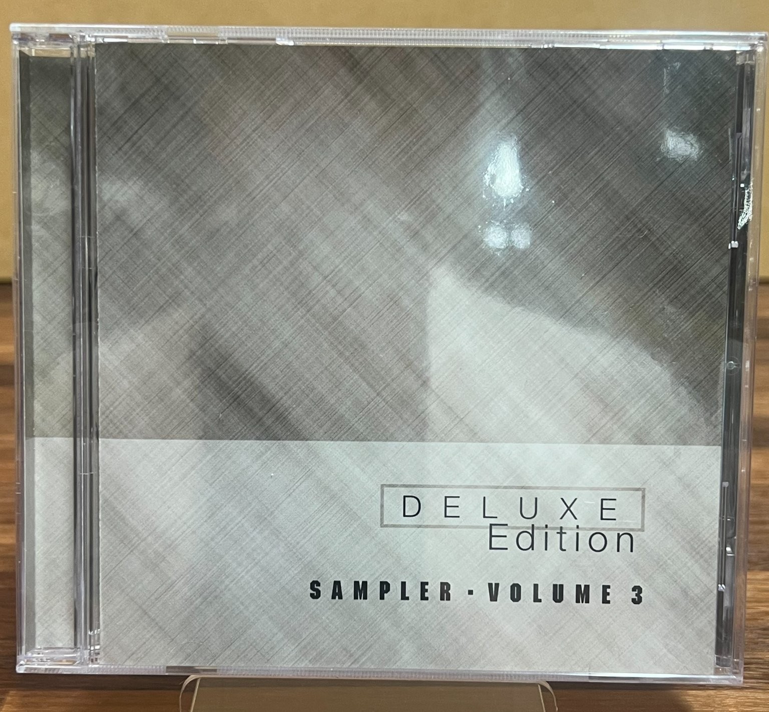 Various Artists – Deluxe Edition Sampler Vol. 3 CD Promo Rock R&B Universal NOS