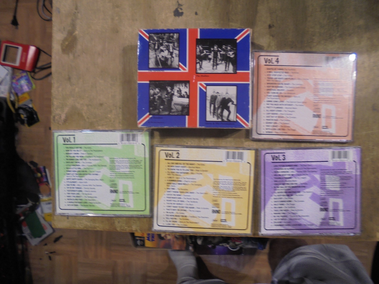 The British Invasion 4 CD Box Set The History of British Rock Rhino R2 72008