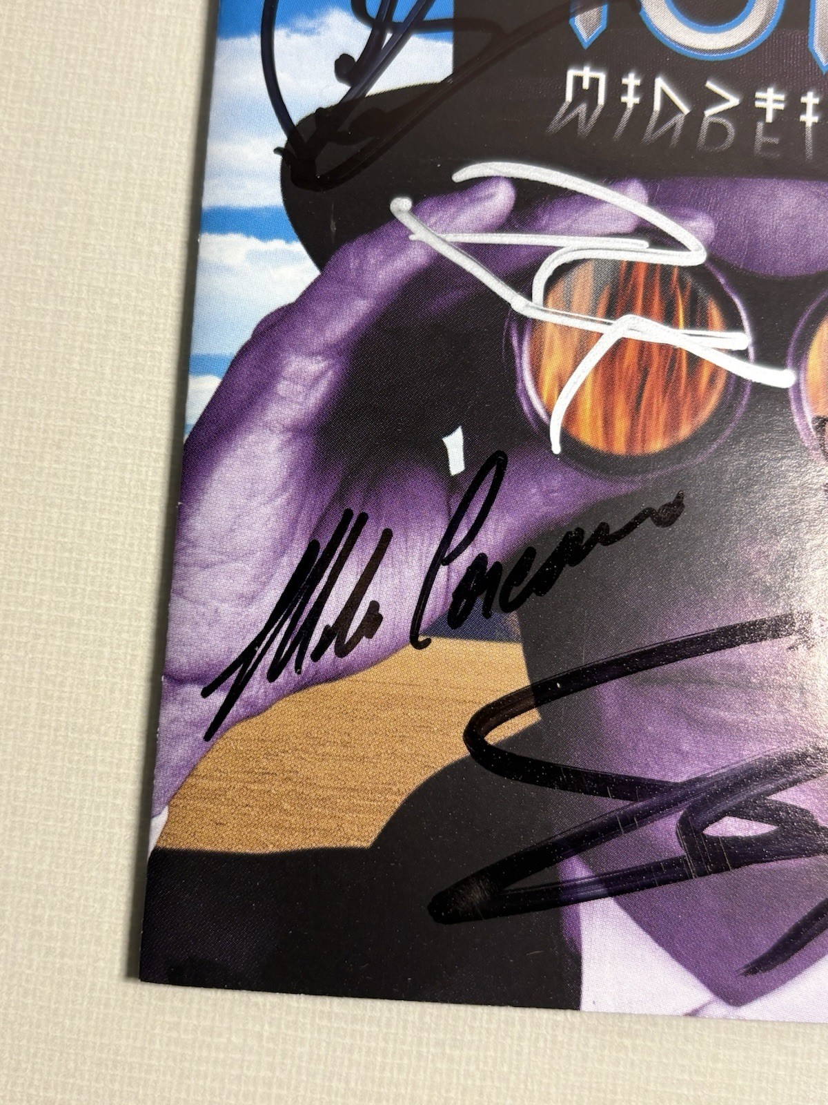 TOTO MINEFIELDS Autographed CD 5 Signatures Signed Album SL - BK - SP - MP - DP