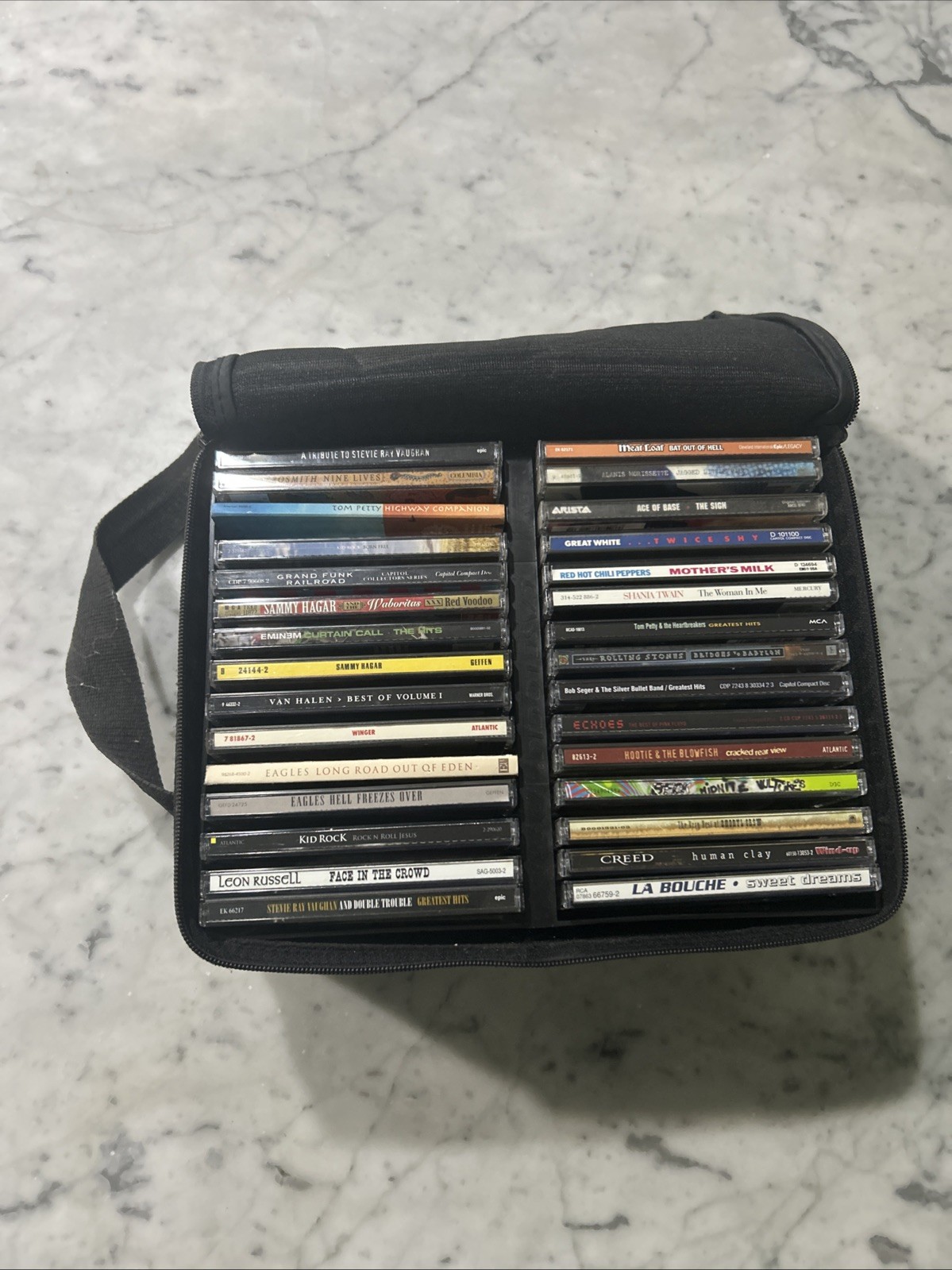 30 Rock CDS 80’s-2000’s With Case Logic Zip Case