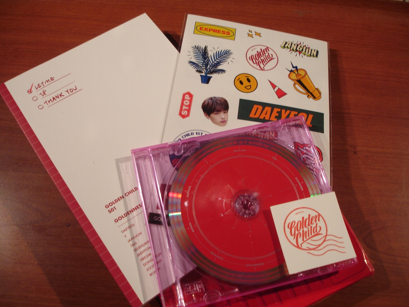 Golden Child - Goldenness RED ( 2018 K-Pop CD Woollim Entertainment L200001595)