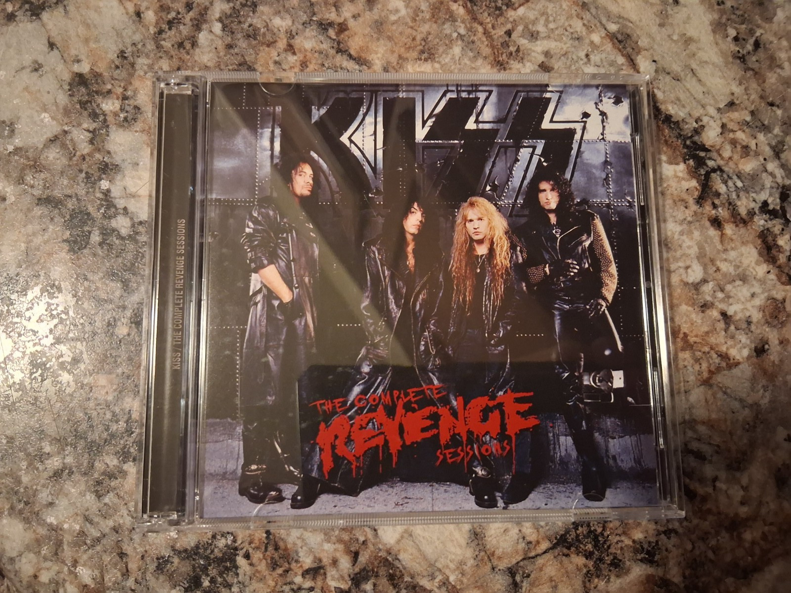 KISS COMPLETE REVENGE SESSIONS 2 DISCS SBD!AC/DC TRIUMPH TESLA STRYPER DIO