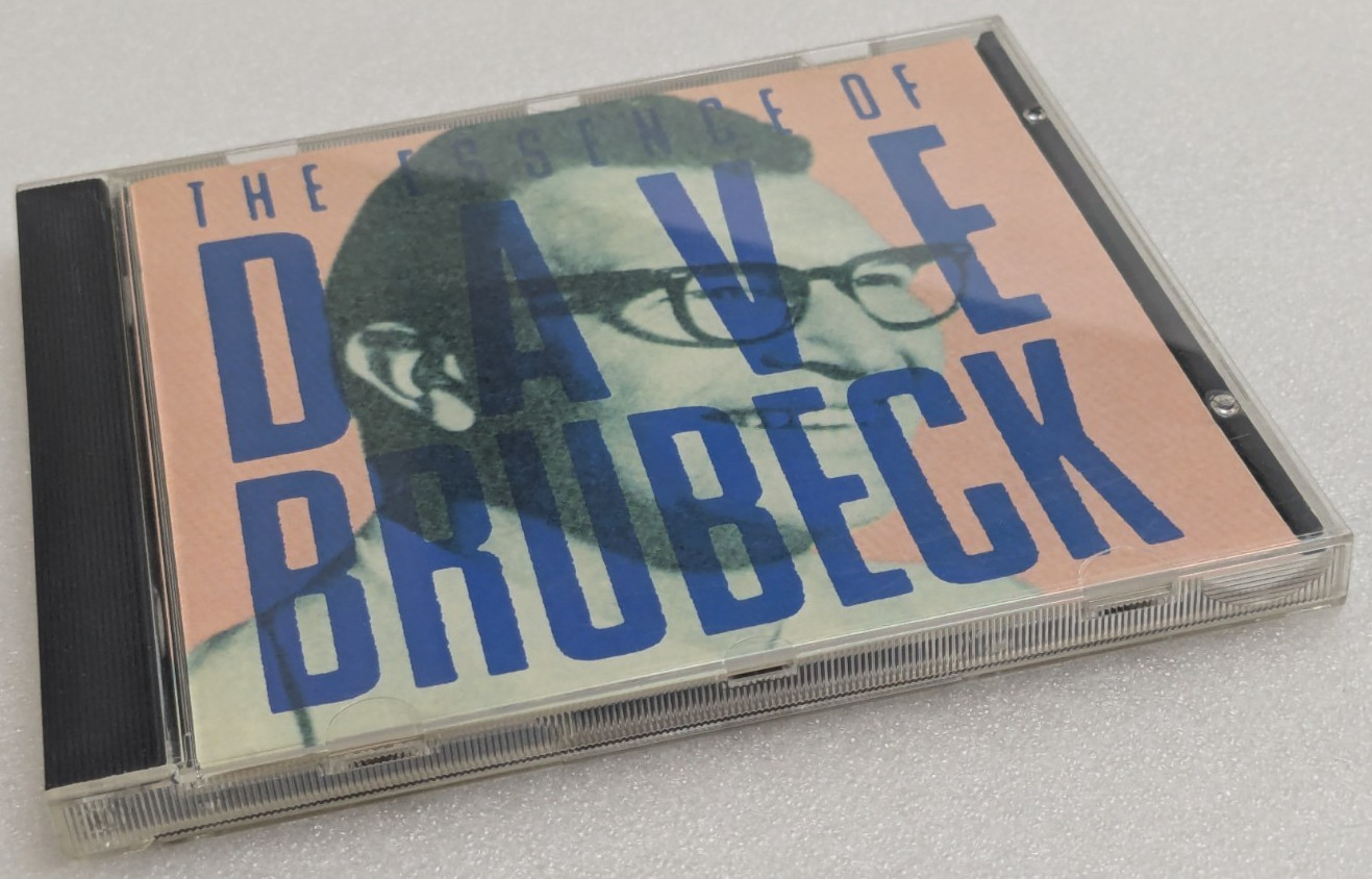 Dave Brubeck Essence of Dave Brubeck (CD, 1991, Sony Music / Columbia Legacy)