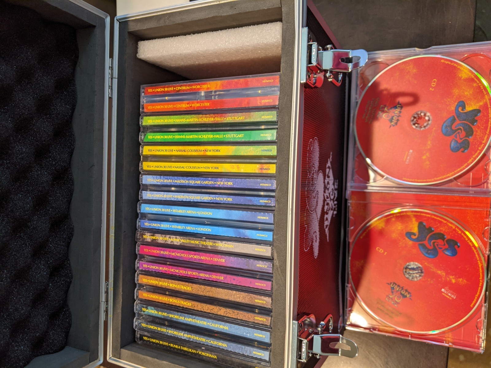 Yes - Union 30 Live: Super Deluxe Flight Case 30 Year Anniversary Ed(15CD+5DVD)