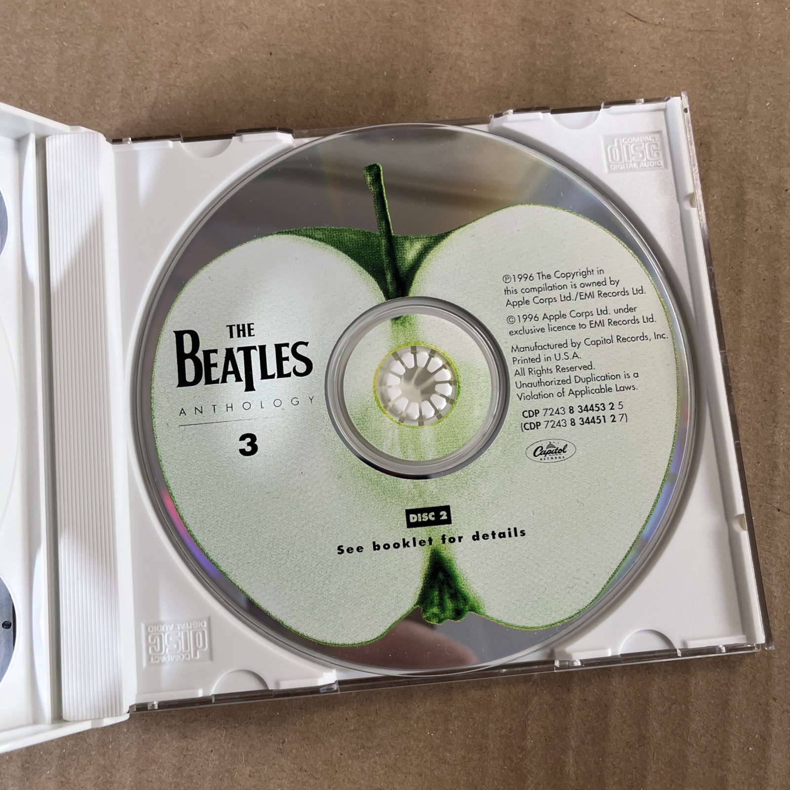 The Beatles Lot of 4 CDs SGT Peppers Lonely Anthology British Invasion McCartney