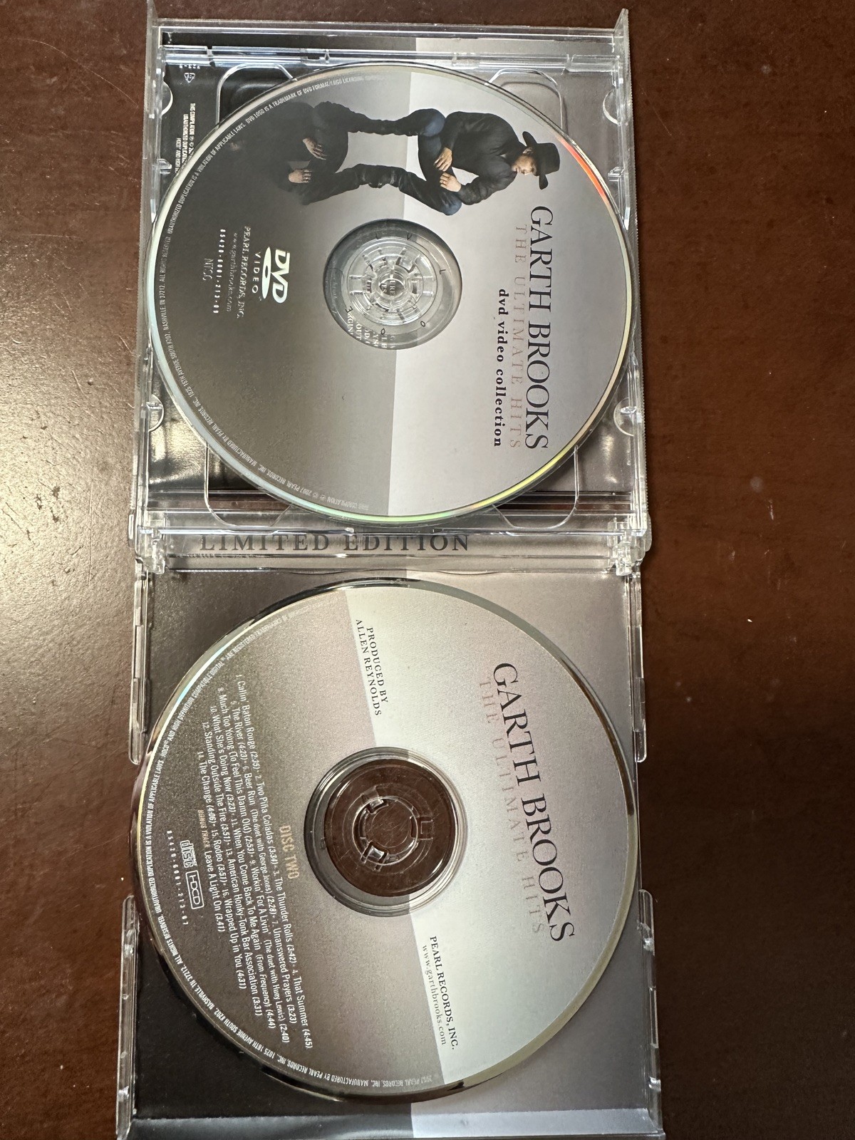 Garth Brooks The Ultimate Hits 2 CD/DVD Limited Edition 3 Disc Set 2007 New