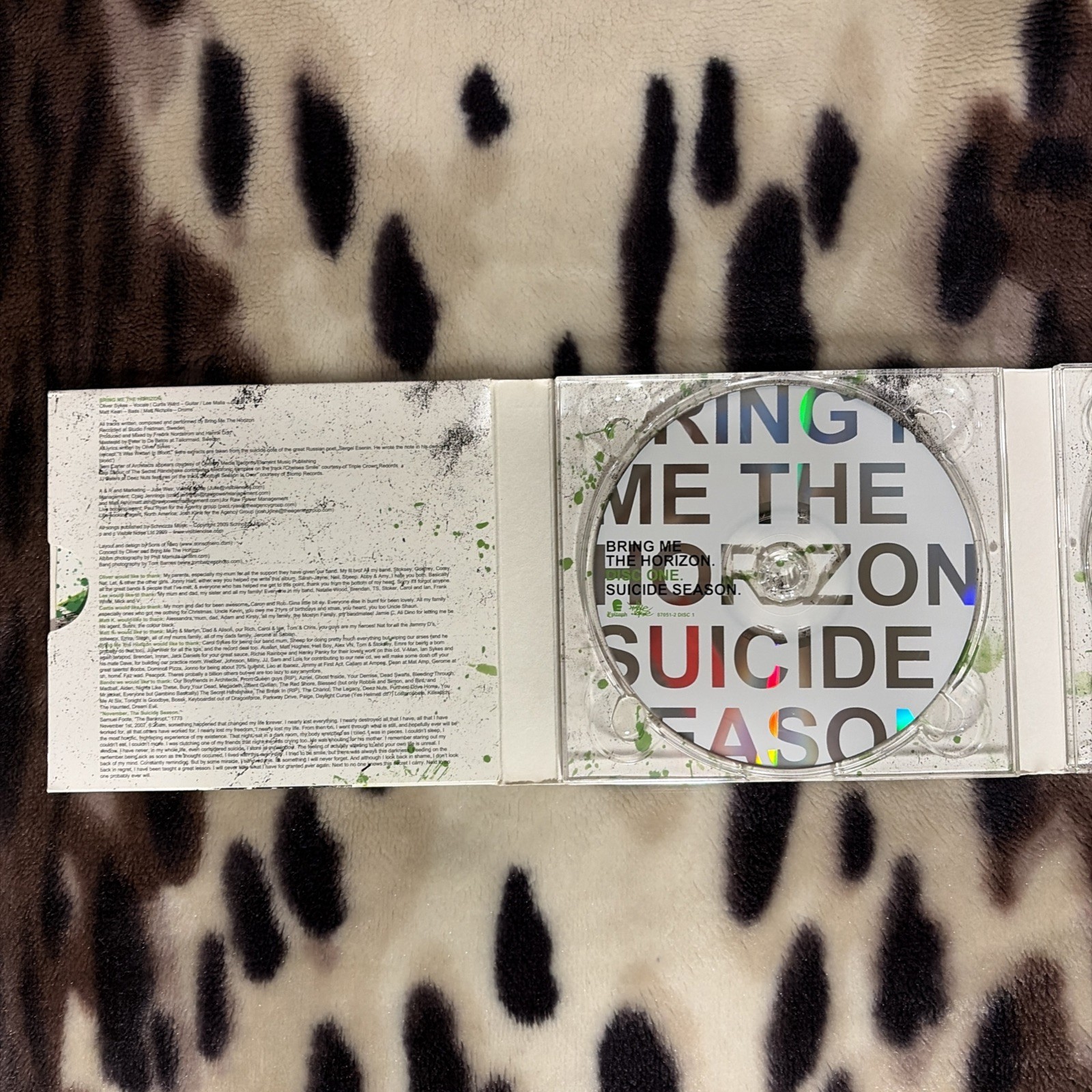 Bring Me The Horizon: Suicide Season Cut Up! Deluxe Edition - 3 Disc 2xCD/DVD