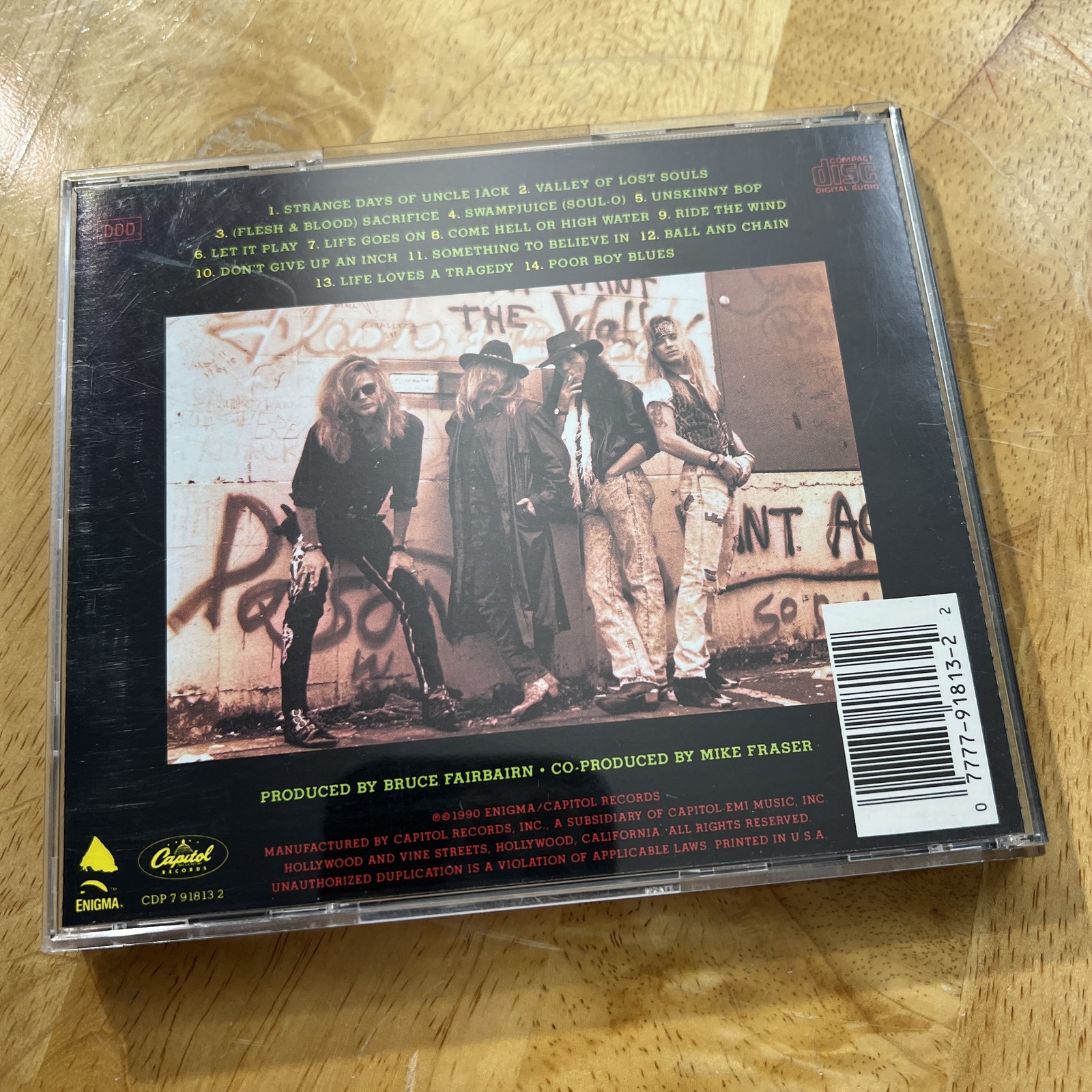 Poison - Flesh & Blood CD (1990 Capitol Records) Hard Rock Glam Metal