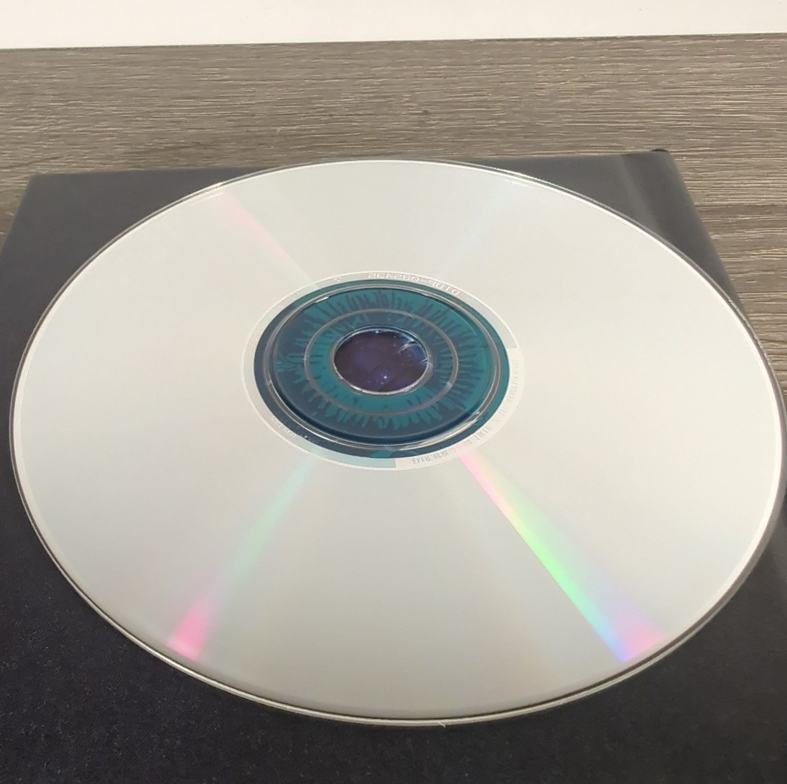 Pink Floyd PULSE 1995 Live CD Box Set (2 Discs) with Booklet - Light Not Working