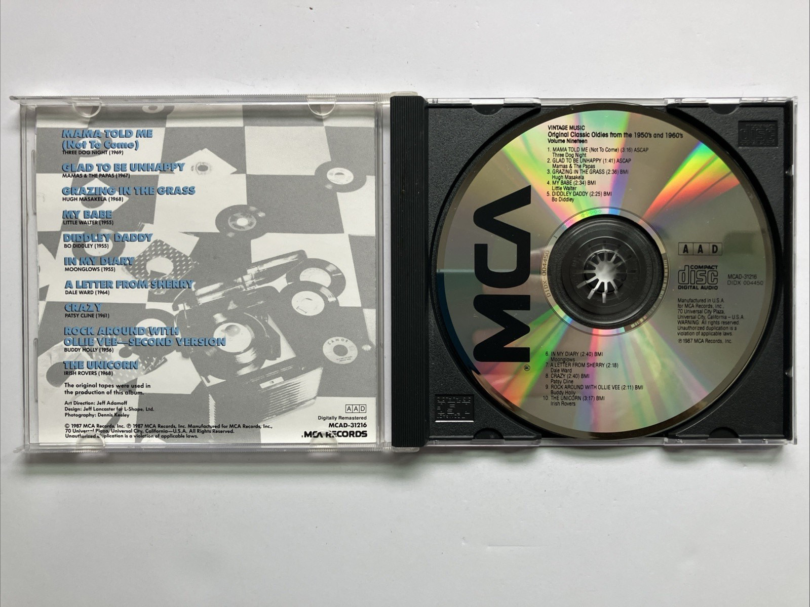 Vintage: Original Classic Oldies From The 1950's & 1960's Vol 19 by Various (CD)