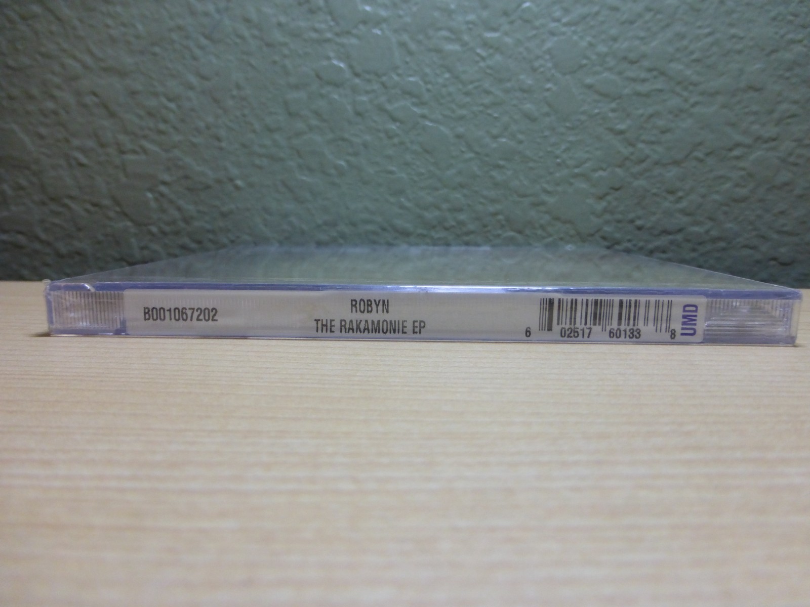 Rakamonie [EP] by Robyn (CD, Jan-2008, Interscope) *cracked case* New