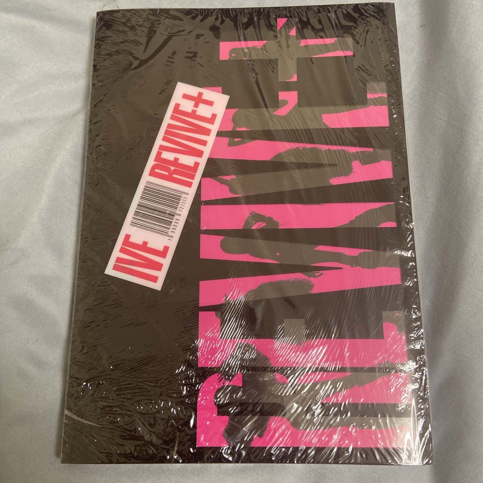 Ive Revive+ SIGNED Album Autographed Postcard US Exclusive New Sealed