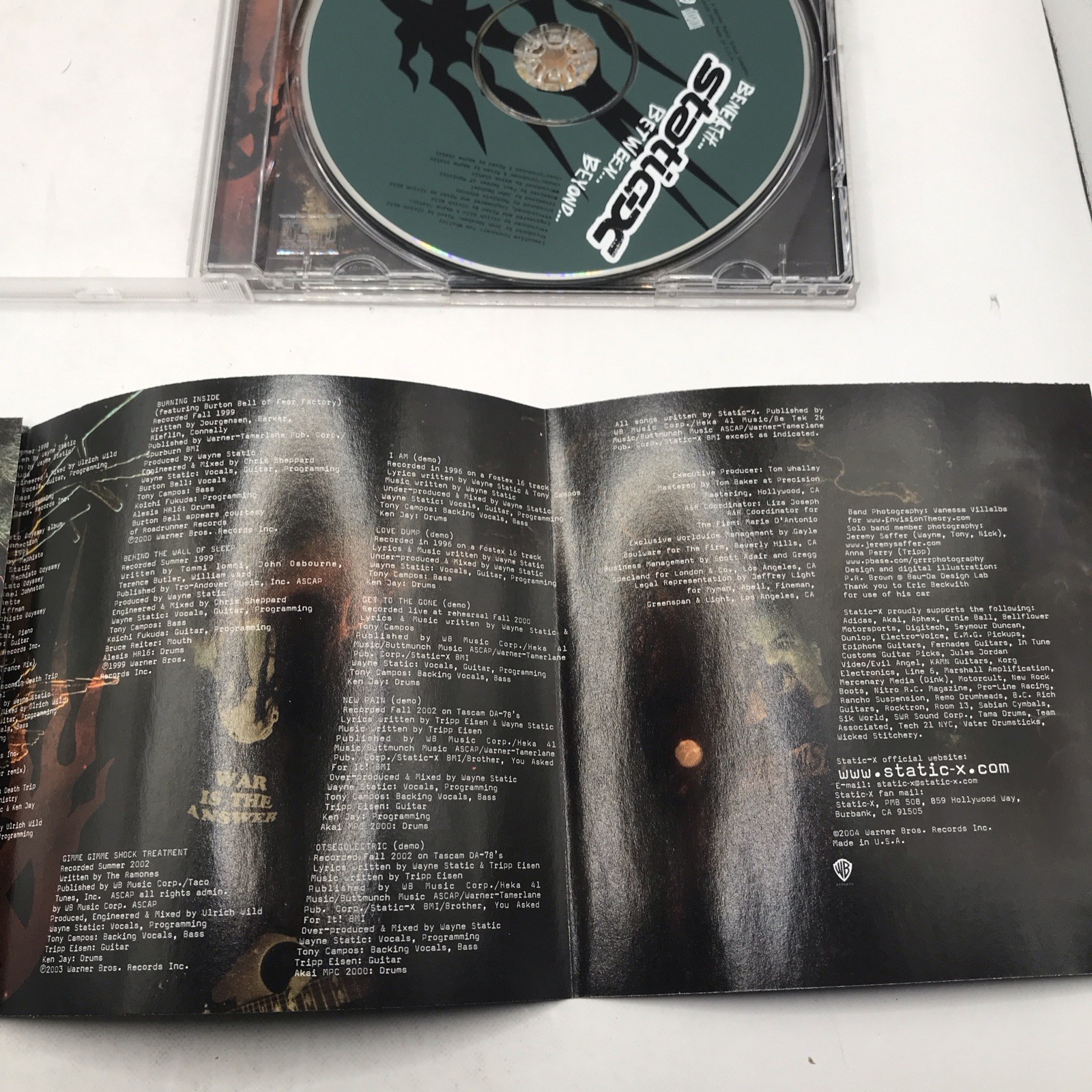 Static-X - Beneath... Between... Beyond... CD Industrial 2004 Explicit