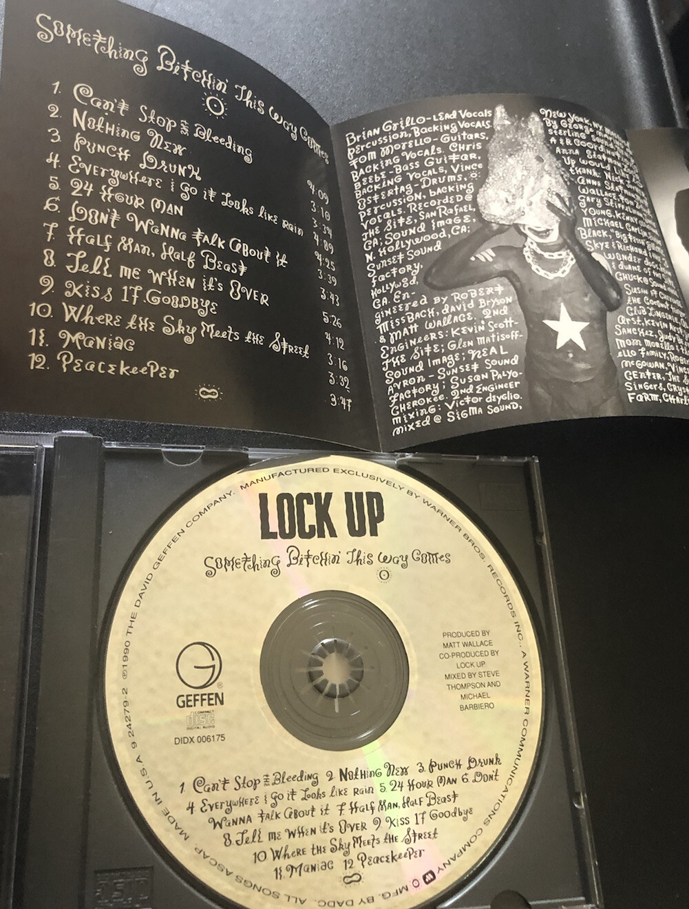 LOCK UP - Something Bitchin' This Way Comes - CD Music 🎸 Heavy Metal 🤘