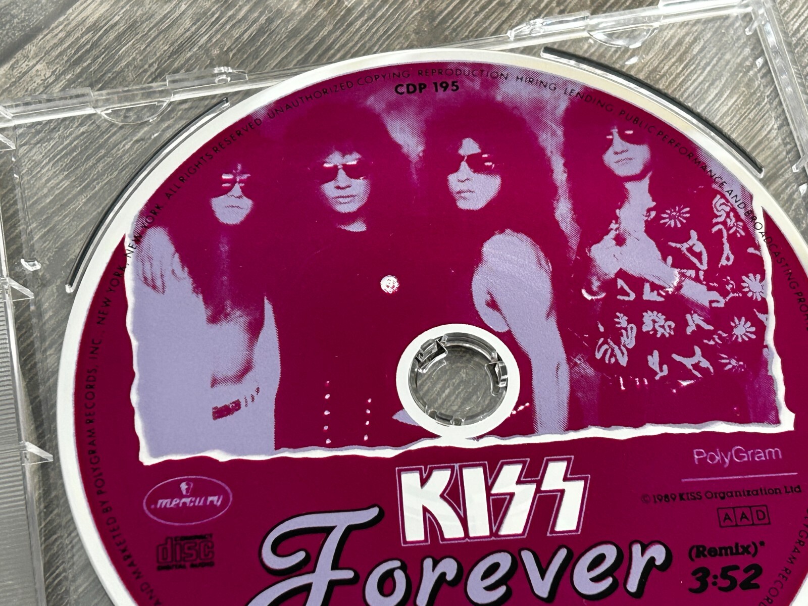 KISS CD Forever Remix Promo Single USA Hot In The Shade Eric Carr Bruce Kulick