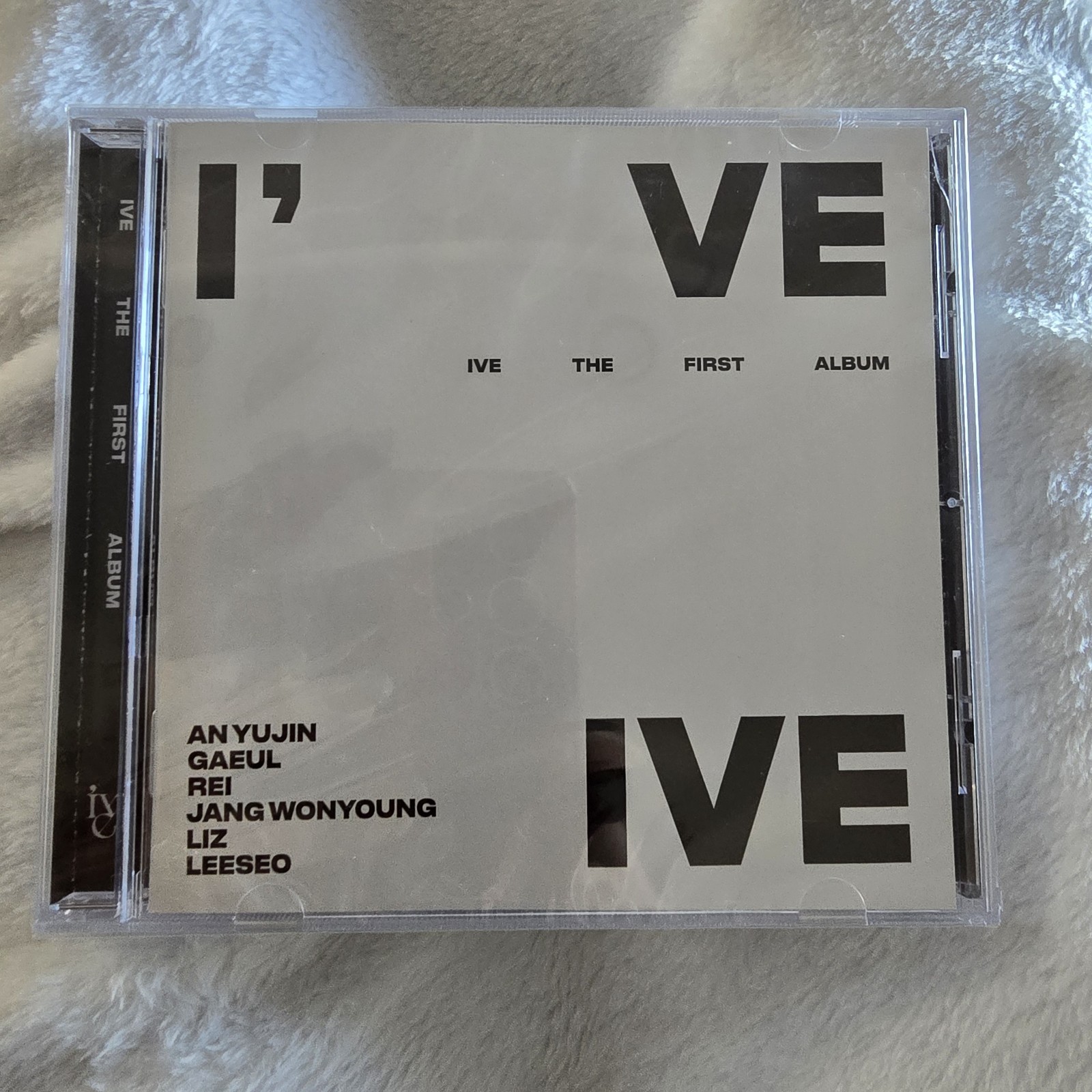 IVE I'VE The 1st ALBUM NEW CD Sealed Mint Cond USA Seller Fast Shipping K-pop