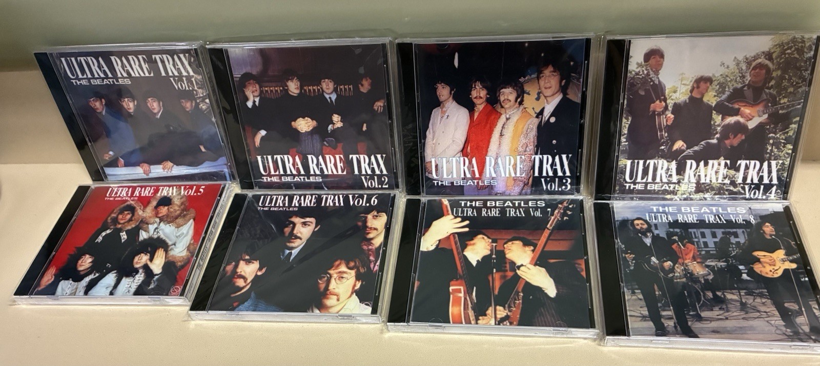 The Beatles Ultra Rare Trax CD Lot Vol. 1-8 Replica (NOT Original)