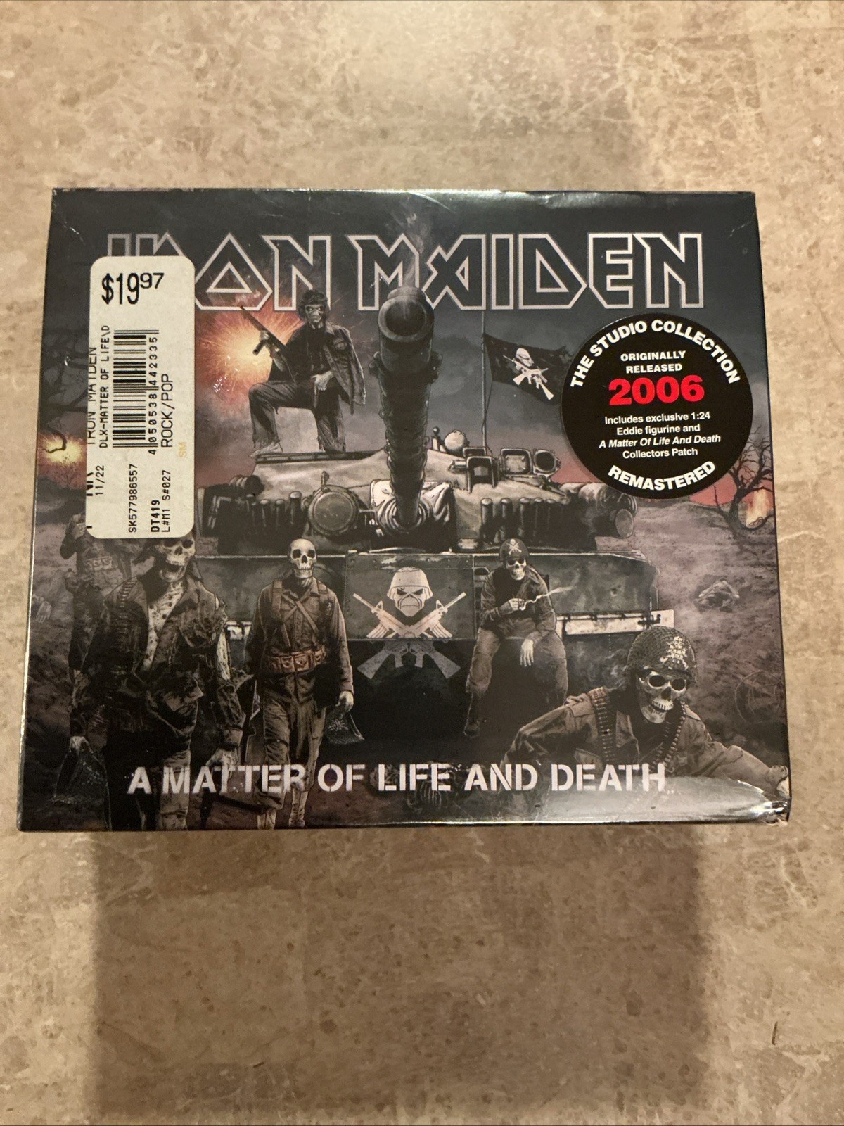 *SEALED*IRON MAIDEN-MATTER OF LIFE DEATH-2015 CD BOX SET W/EDDIE FIGURINE, PATCH