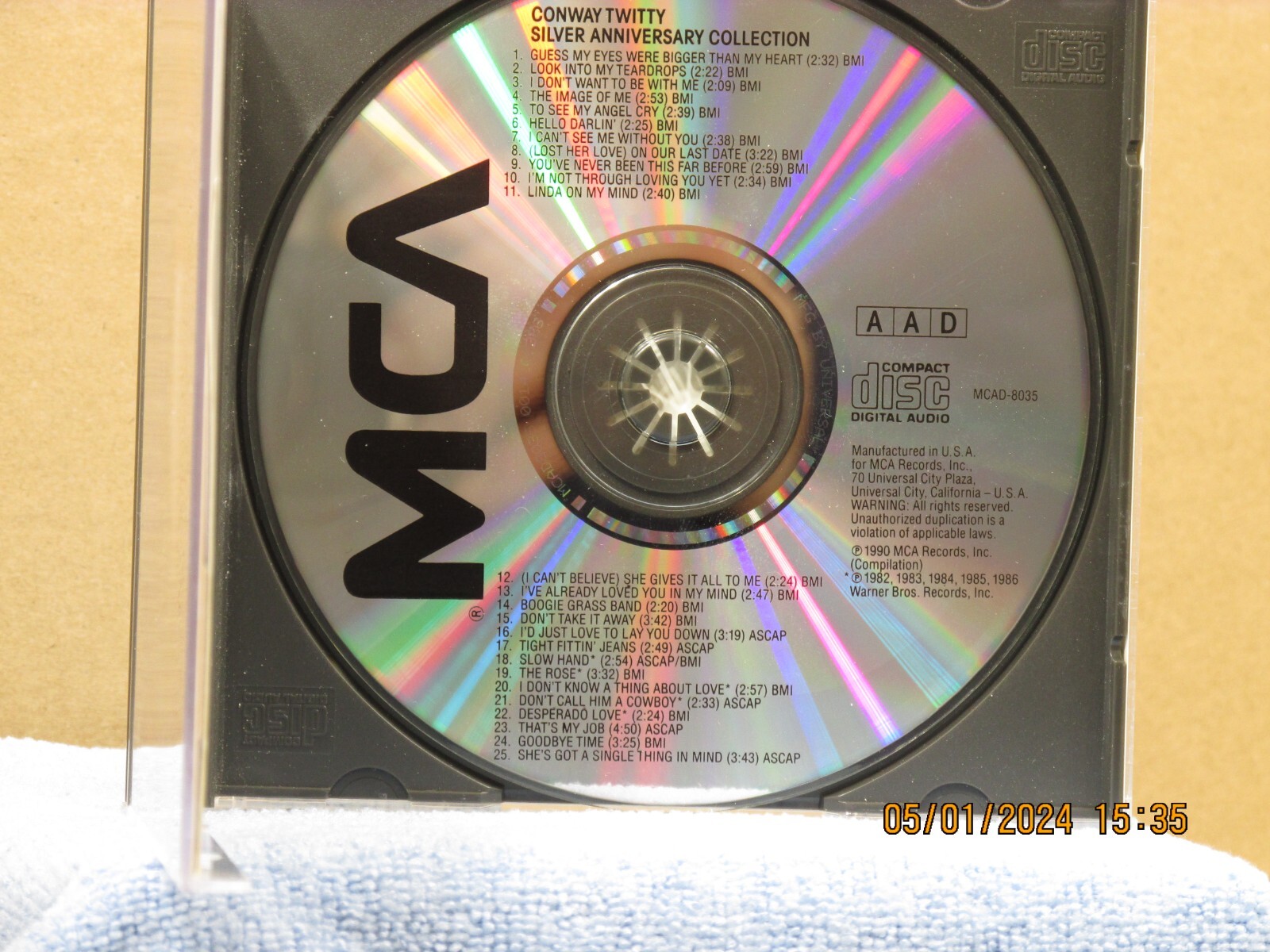 This listing is for the CD Silver Anniversary Collection by Conway Twitty