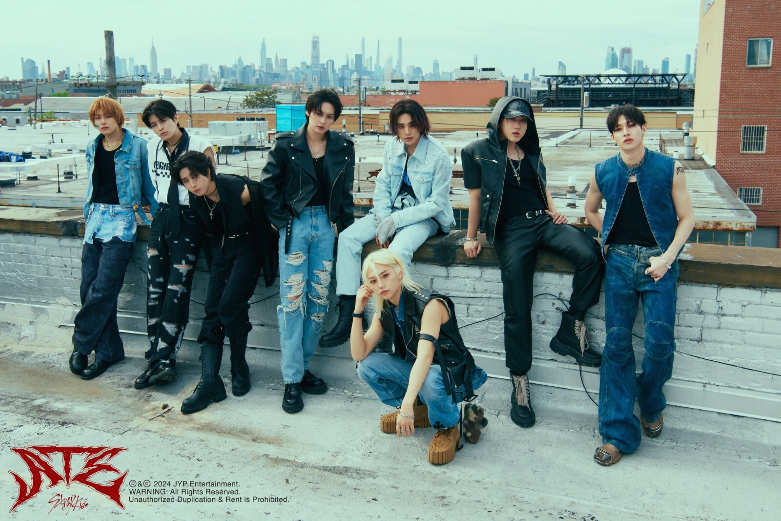 K-POP STRAY KIDS Mini Album [ATE] Accordion Ver CD+P.Book+Lyrics+P.Card+Lip Card
