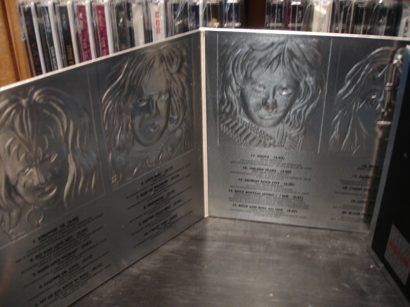 KISS ~ Double Platinum ~ (Vintage Digipak CD, 1997 Mercury – 314 532 383-2 BMG)