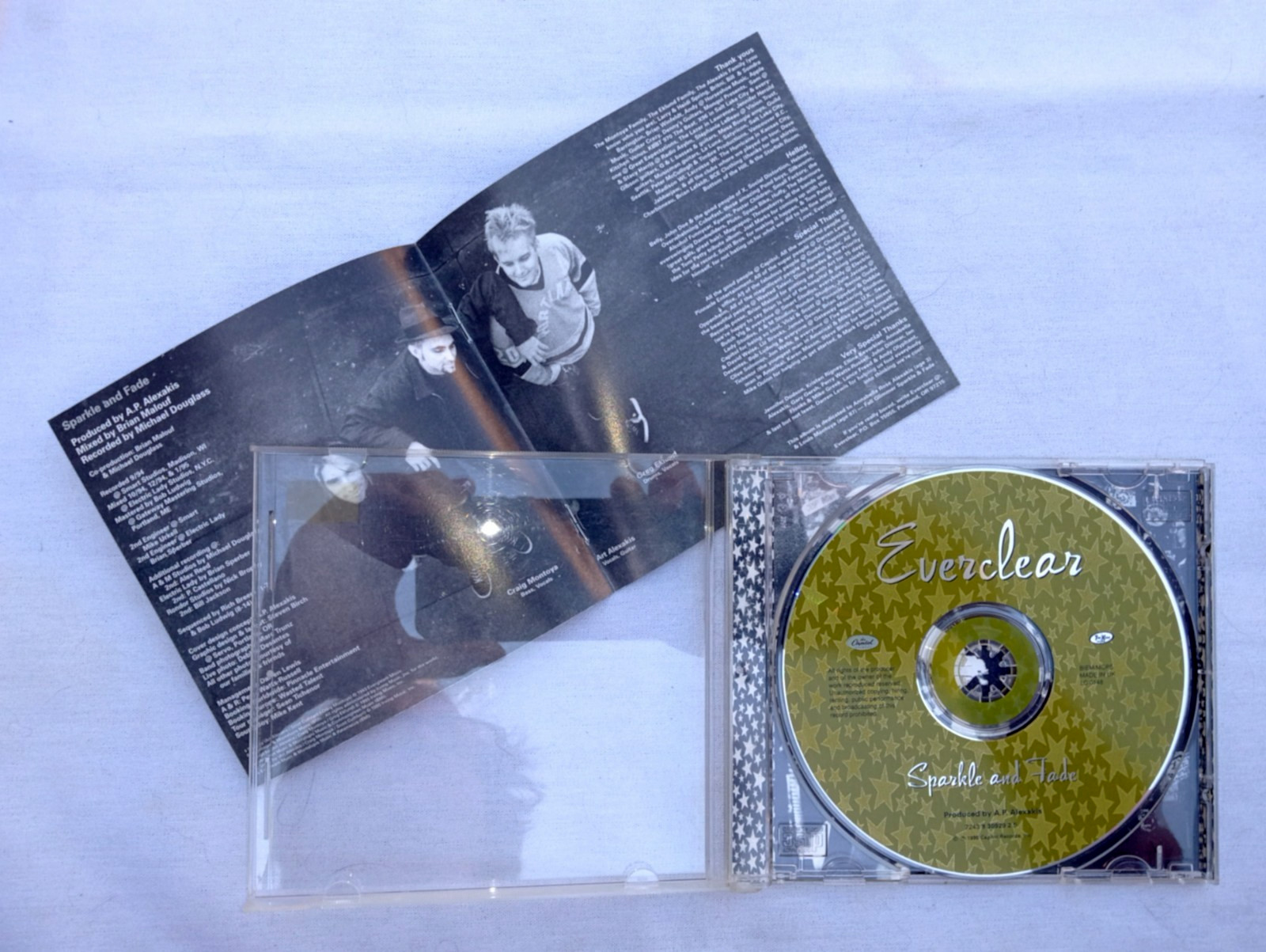 EVERCLEAR Original 1995 Sparkle and Fade 1st Edition w/10-Page Stapled Cover CD