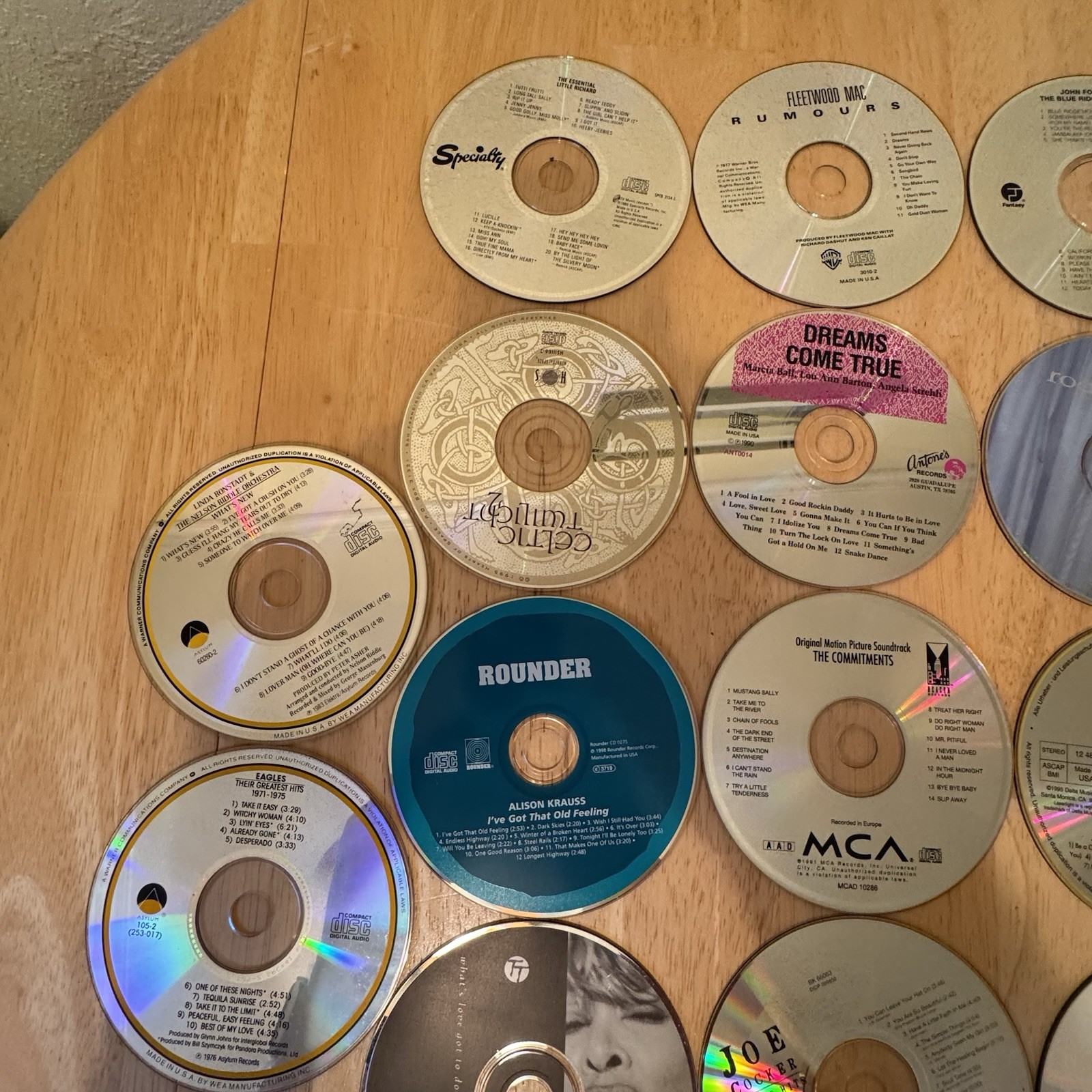 56 CDs Lot Hard Rock Country, Classical, Sound Tracks, Folk Blues, Elvis, Taylor
