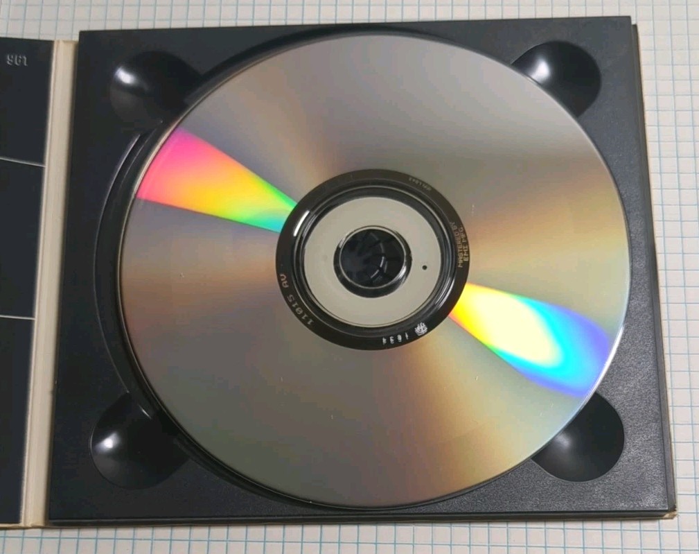Urban Outfitters New Frontiers Compilation (CD, 1995, Virgin) Low / The Verve +