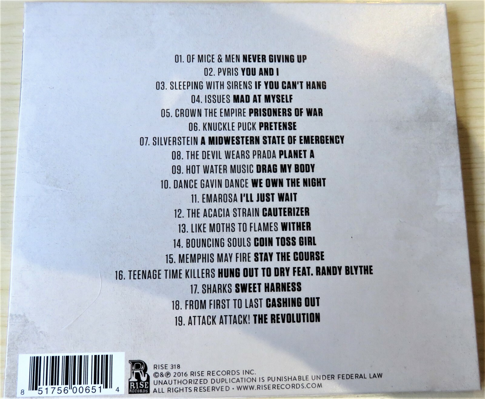 RISE RECORDS SAMPLER 19 AWESOME TRACKS BRAND NEW ONLY £2.99 FREE POST !!!
