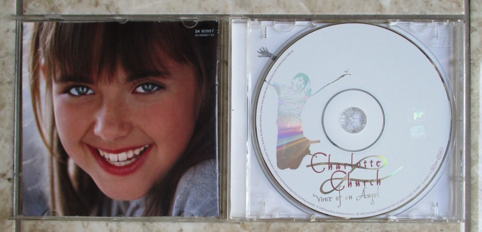 Charlotte Church - CD Album - Voice of An Angel - 1998 - Sony SK 60957 - EX/VG+