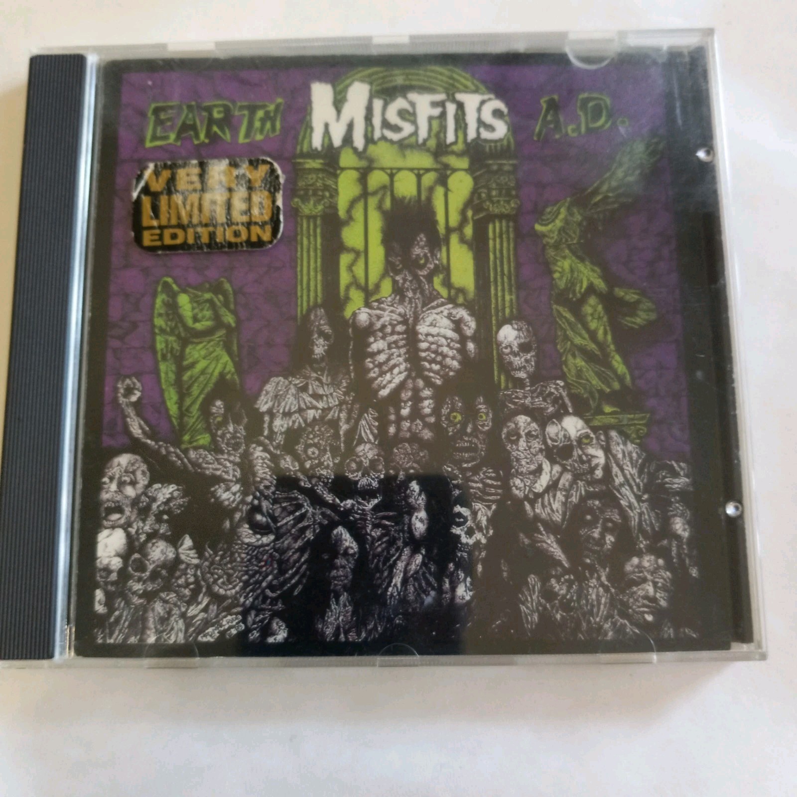 MISFITS EARTH AD / WOLFS BLOOD 1992 PLAN 9 CAROLINE RECORDS PL9-CD 02/3 GOLD
