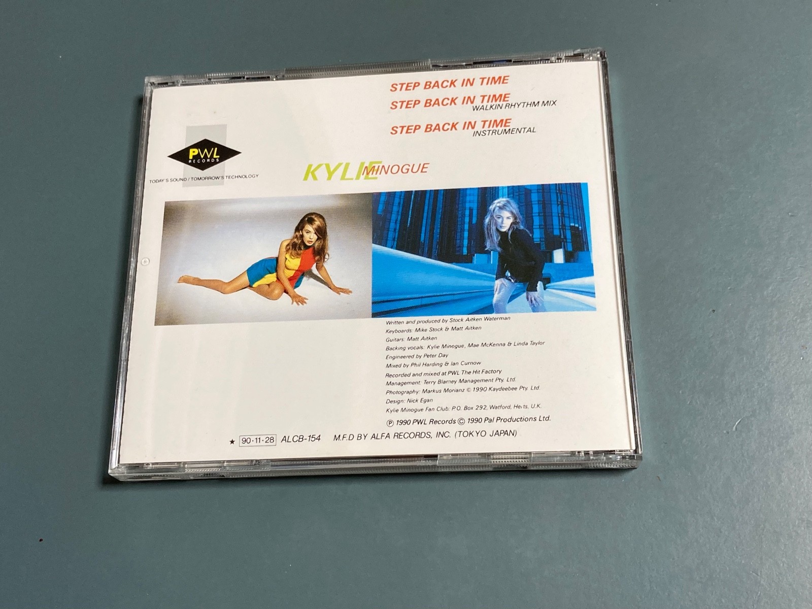 KYLIE MINOGUE - STEP BACK IN TIME - JAPAN CD ALCB-154