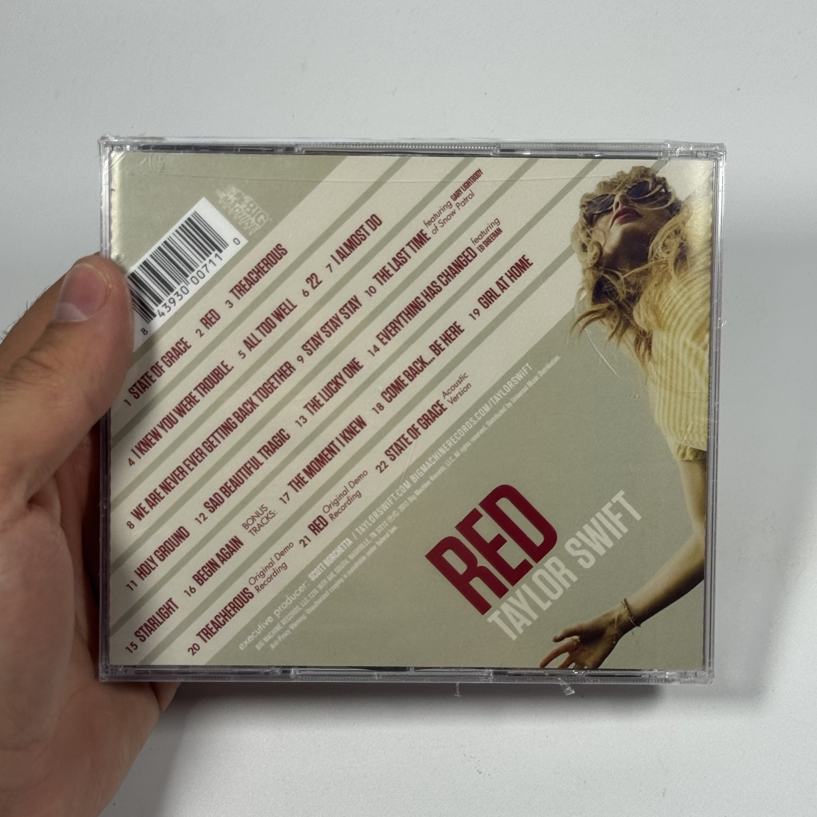 Taylor Swift Red Target Exclusive Deluxe Edition Brand New And Sealed CD
