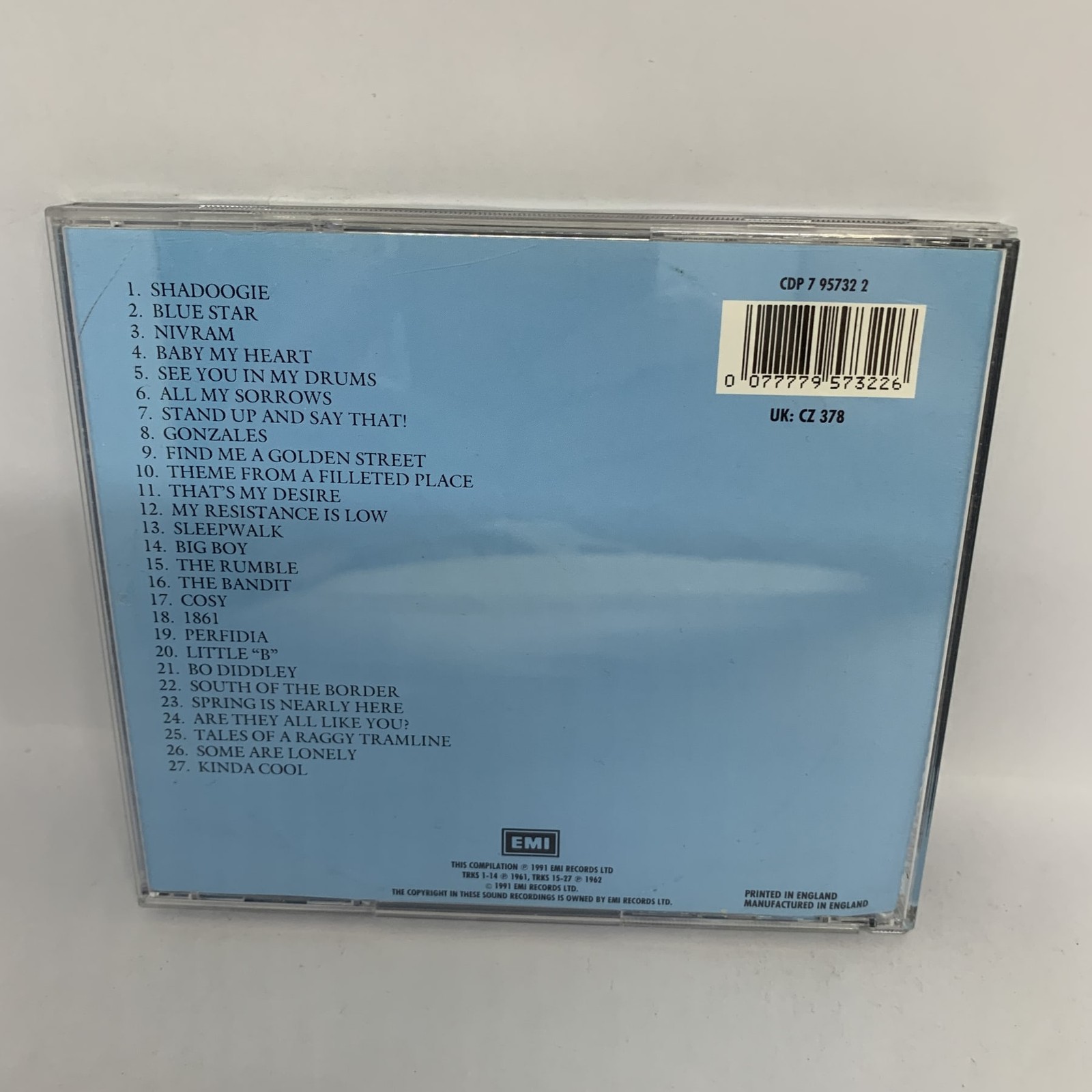 The Shadows SELF TITLED + OUT OF THE SHADOWS *2 Albums On 1 CD* VERY GOOD COND