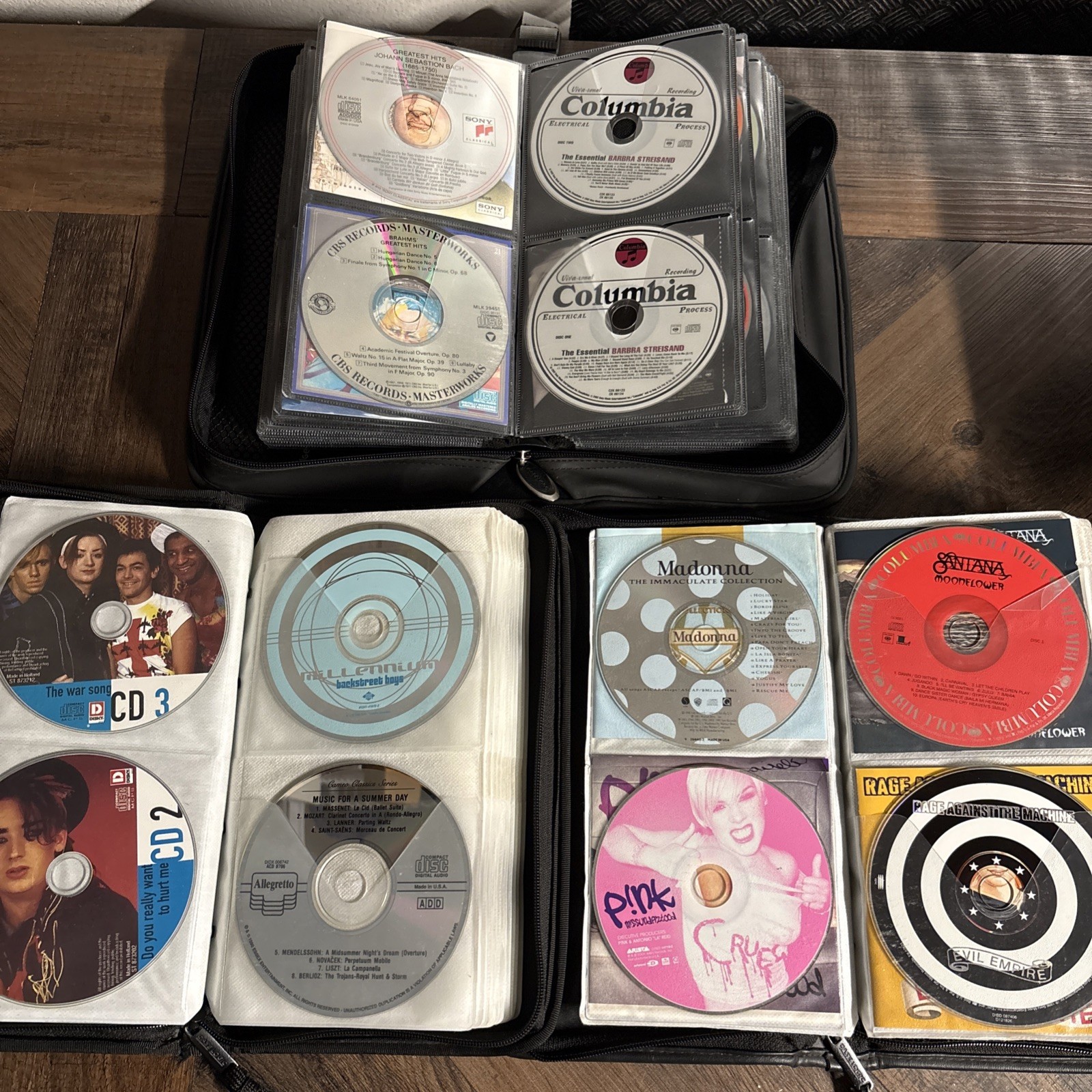 VTG CD Lot of 192 Mixed Genres Alt Rock R&B Country w/Booklets in Binder