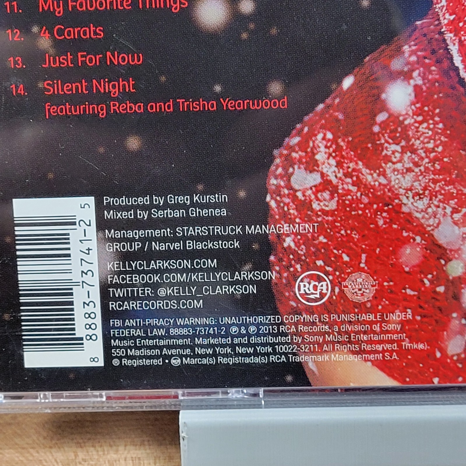 Kelly Clarkson - Wrapped In Red CD 2013 RCA Christmas Holiday Music Songs