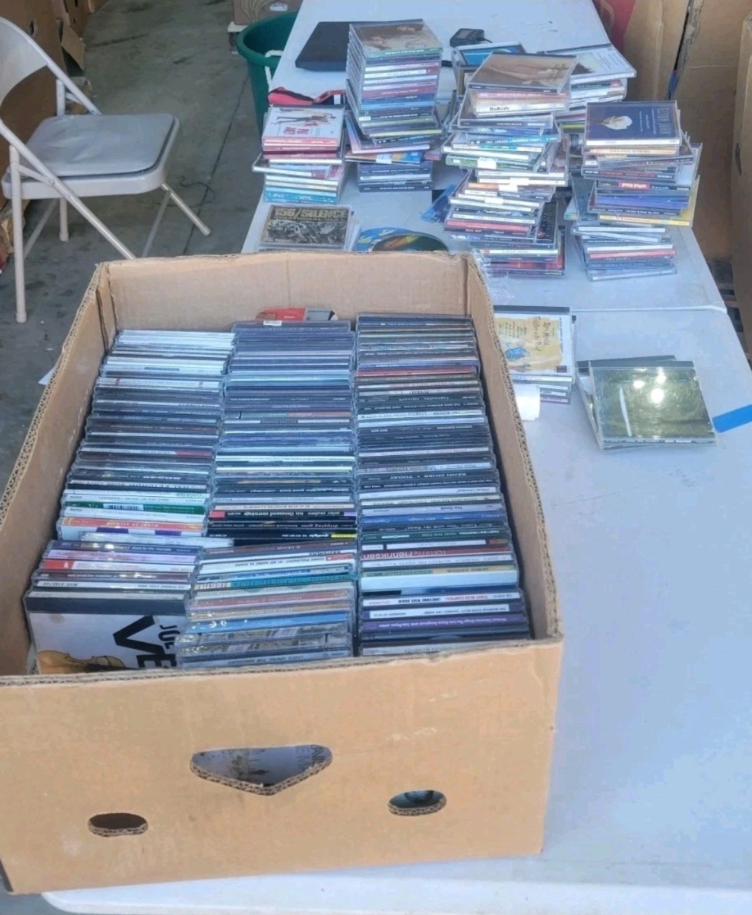 100 - Loose Music CD Lot Assorted Artists & Genres CDs Rock Grunge Pop & More!*
