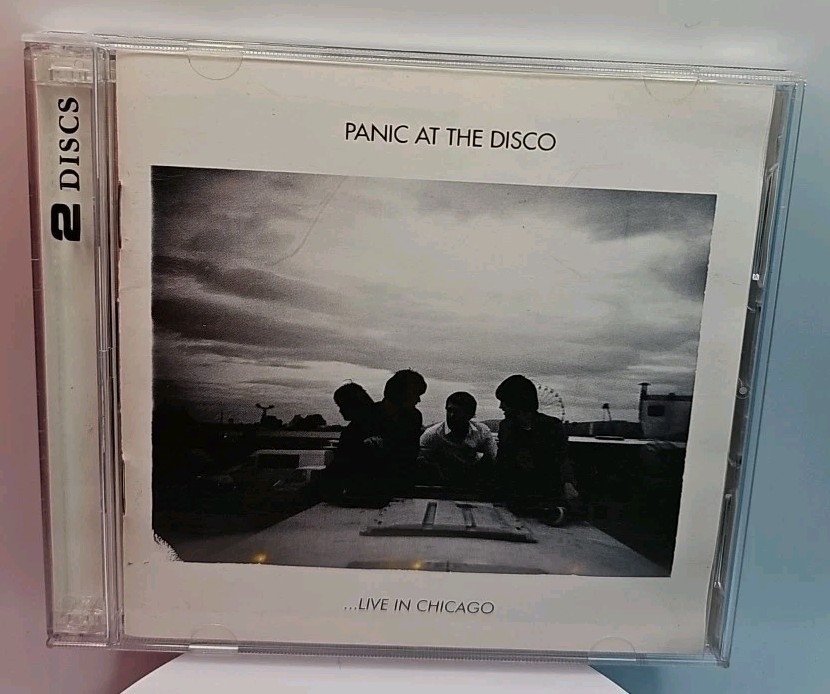 Panic At The Disco ...Live In Chicago (CD & DVD, 2008) 2-512253 With Booklet & I