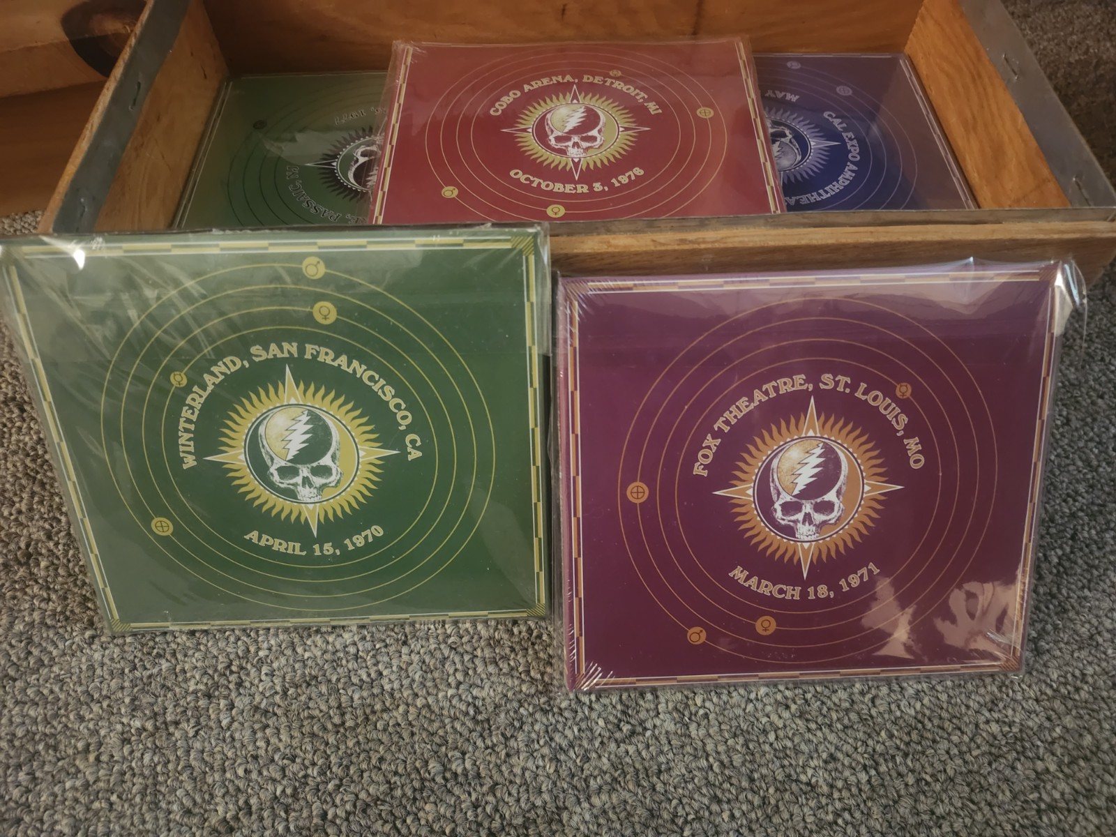 Grateful Dead: 30 Trips. All Shows. 66-95. Sealed. 80 Cd's. Free Shipping